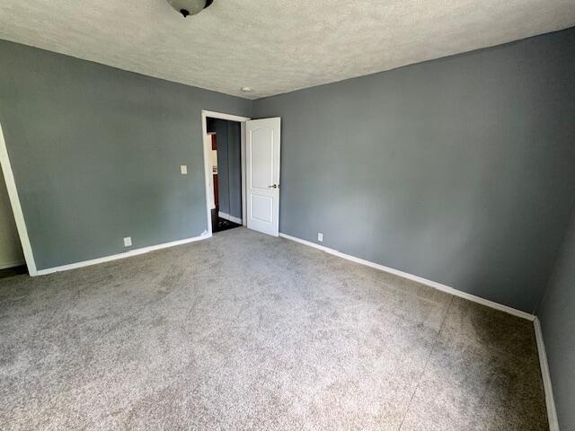 1875 North Main Avenue Property Photo 10