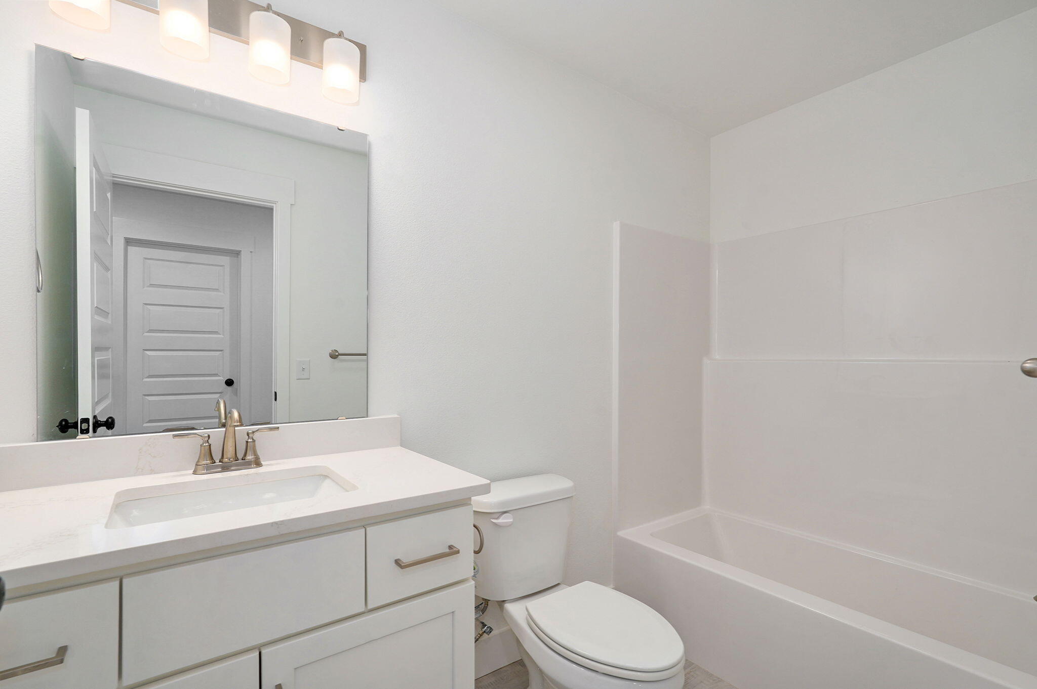 5208 South April Court Property Photo 21