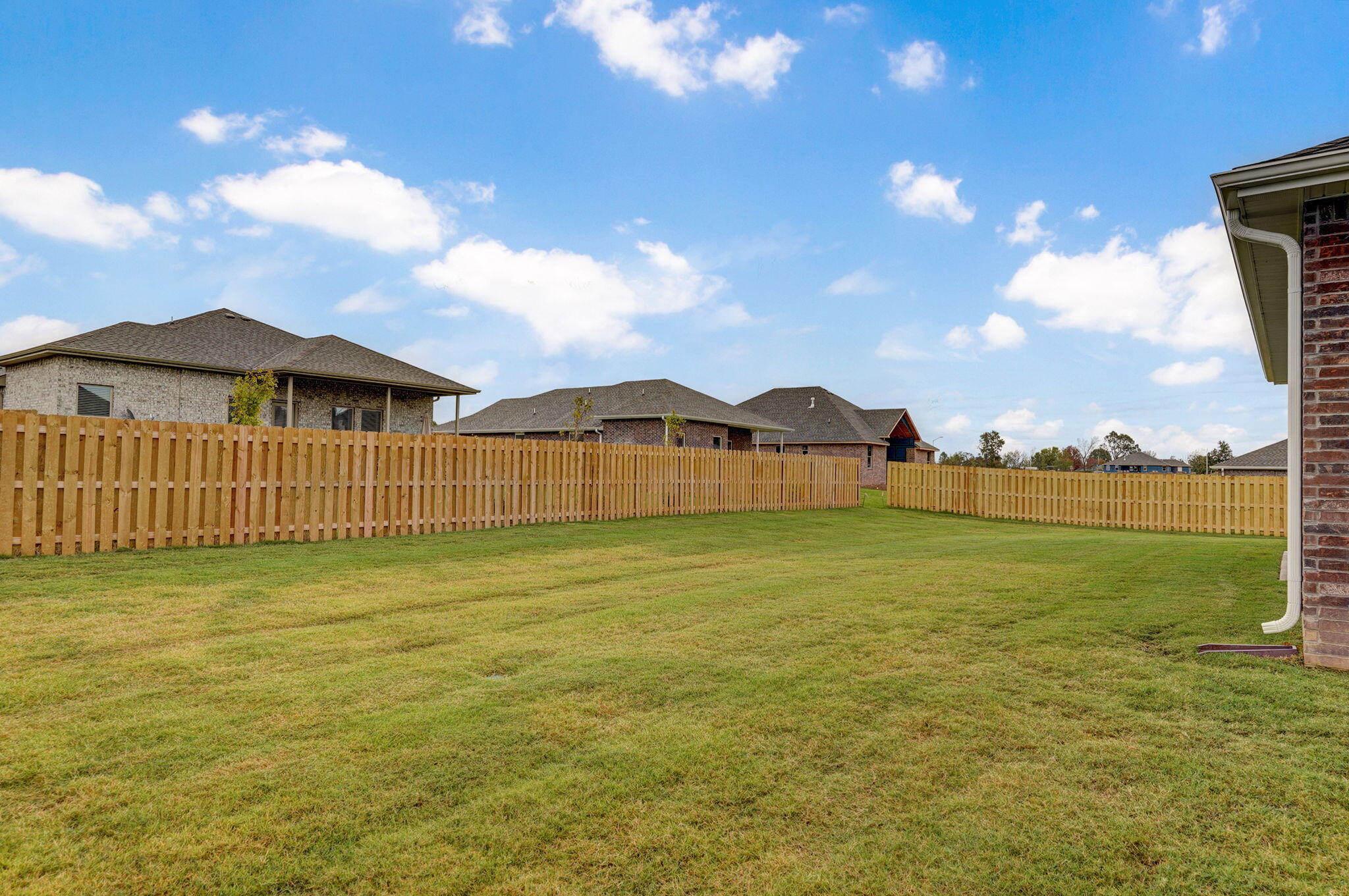 5208 South April Court Property Photo 30