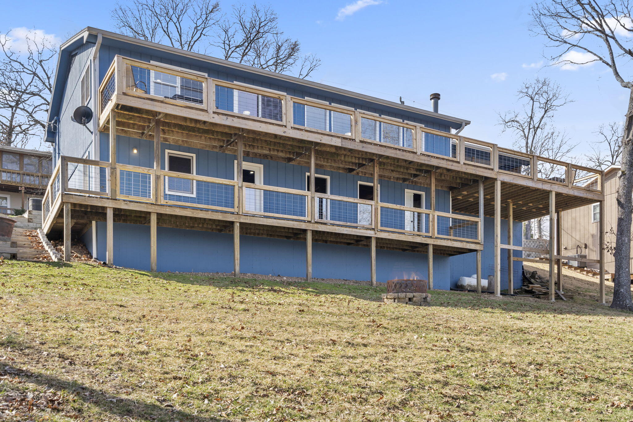 95 Fisher View Trail