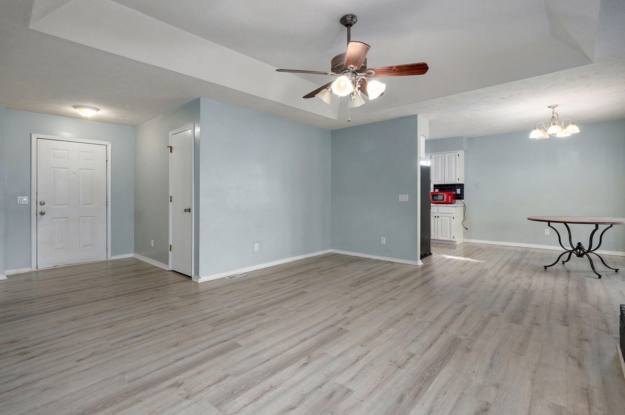 2355 East Harrison Street Property Photo 6