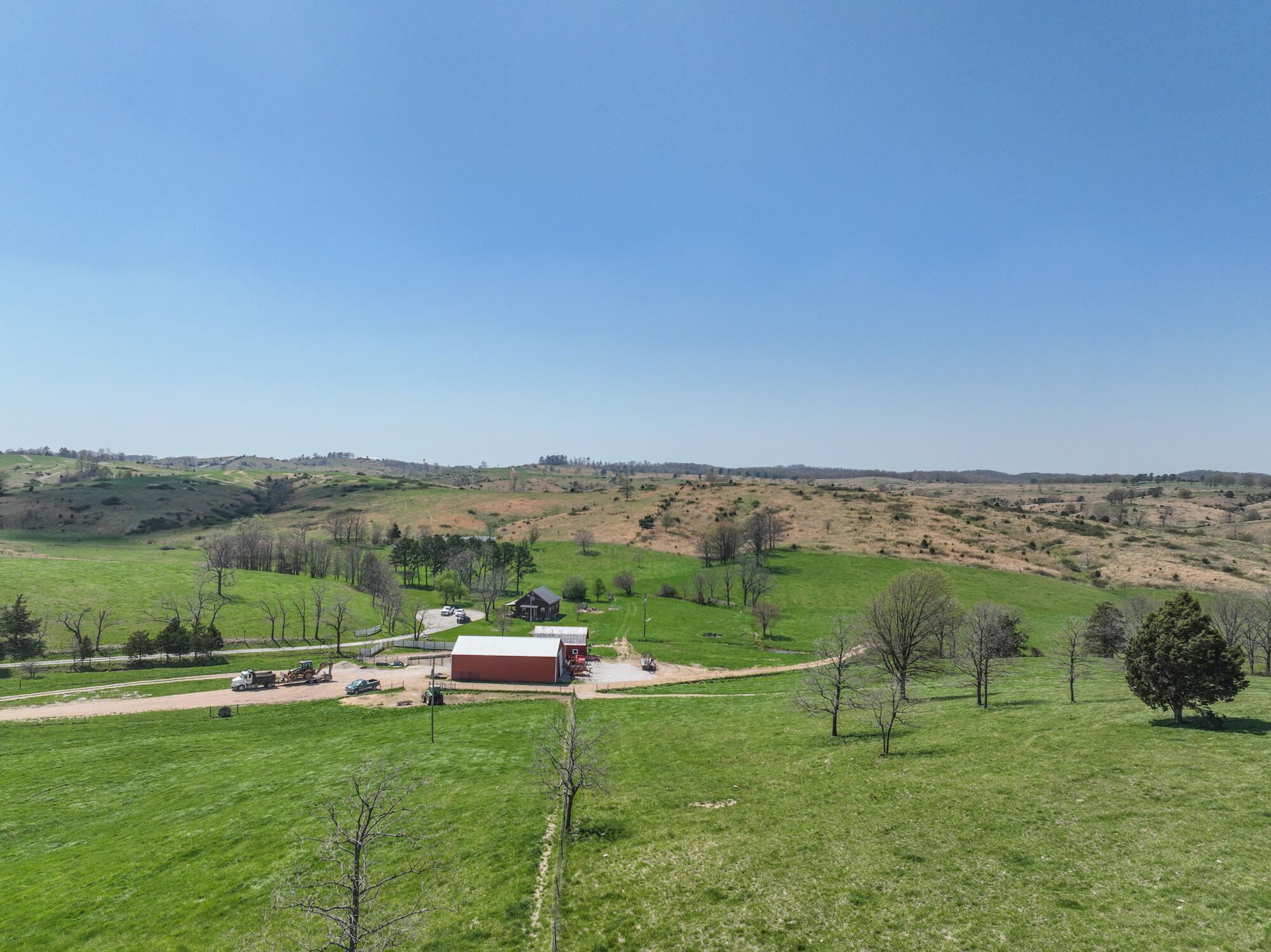 16201 Dutch Drive Property Photo 2
