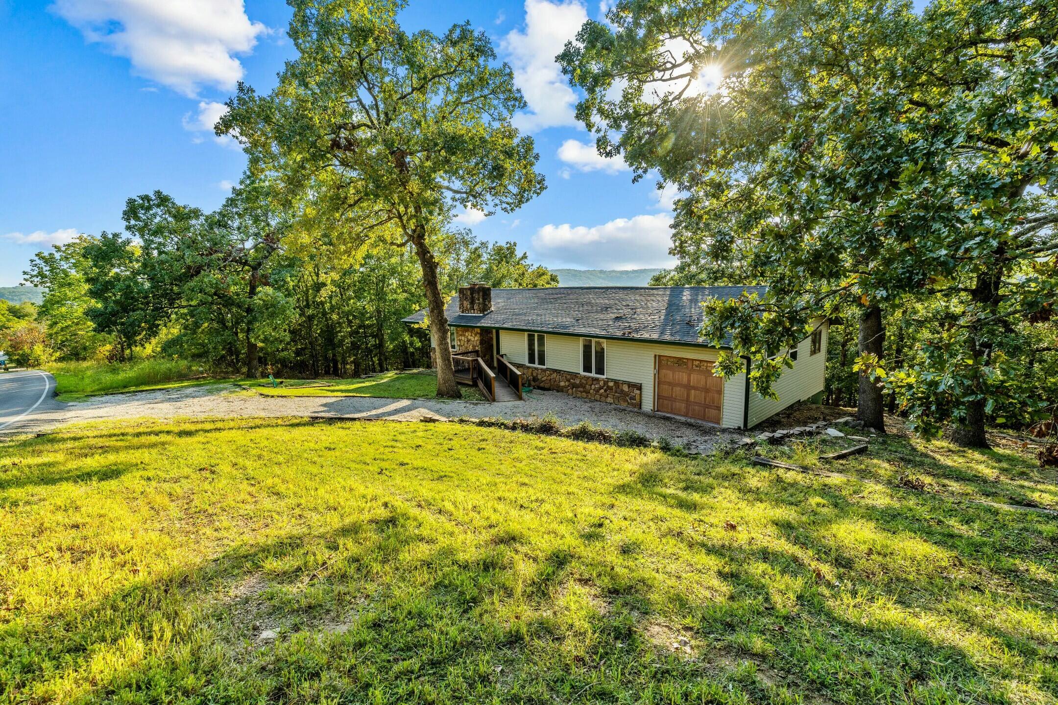 2735 Talking Rocks Road Property Photo 37