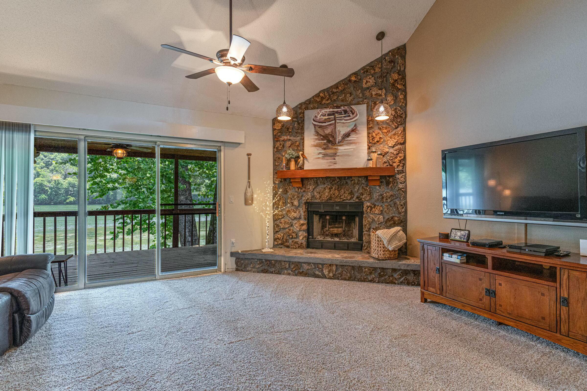 2229 Mountain Grove Road Property Photo 11