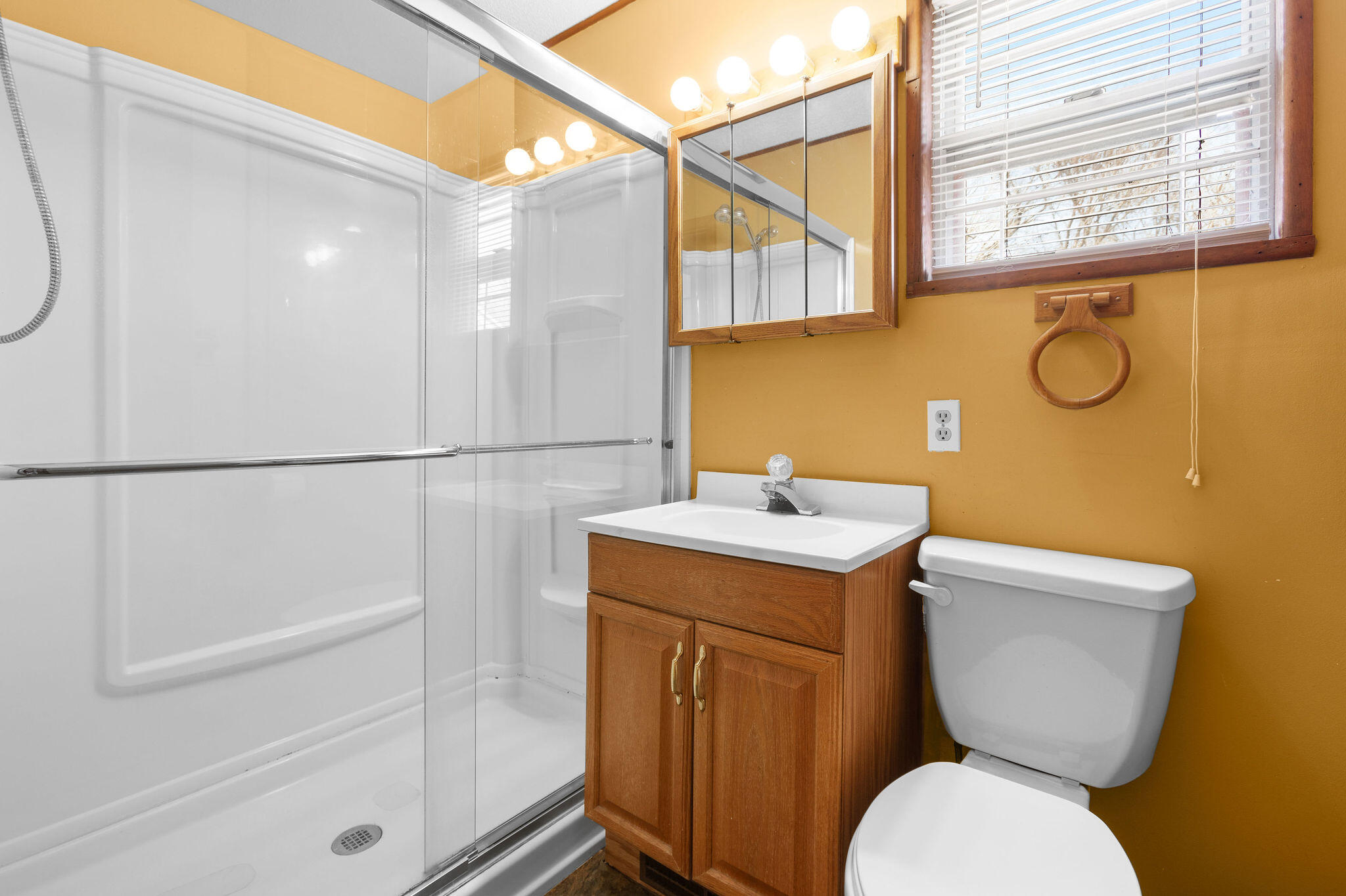 6548 State Highway 13 Property Photo 10