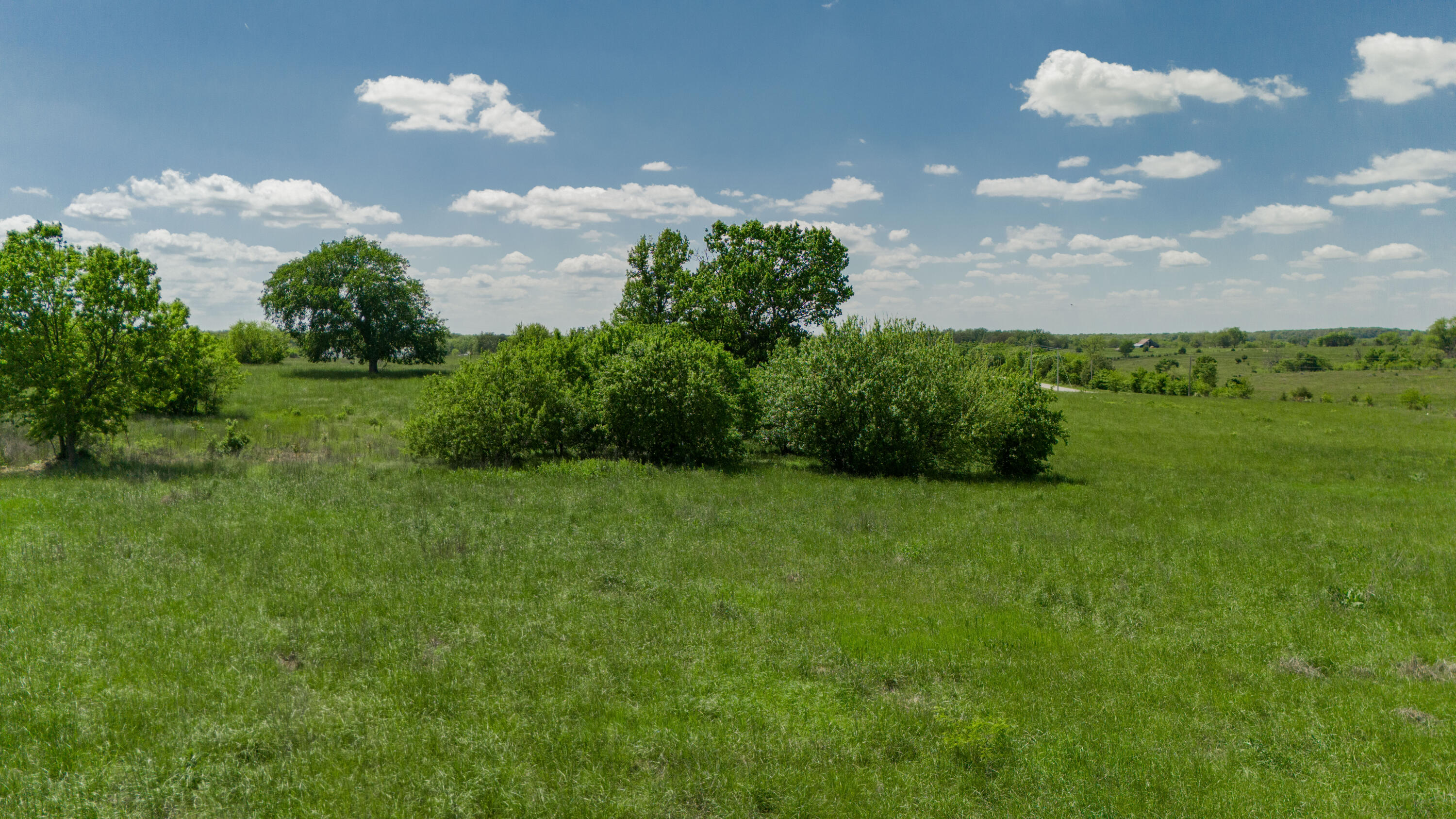 002 East 1400 Road Property Photo 16