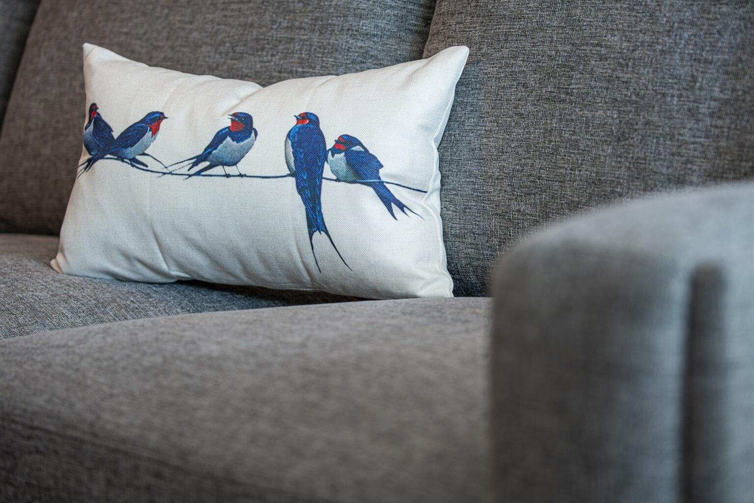 3110 South Vineyards Terrace Property Photo 8