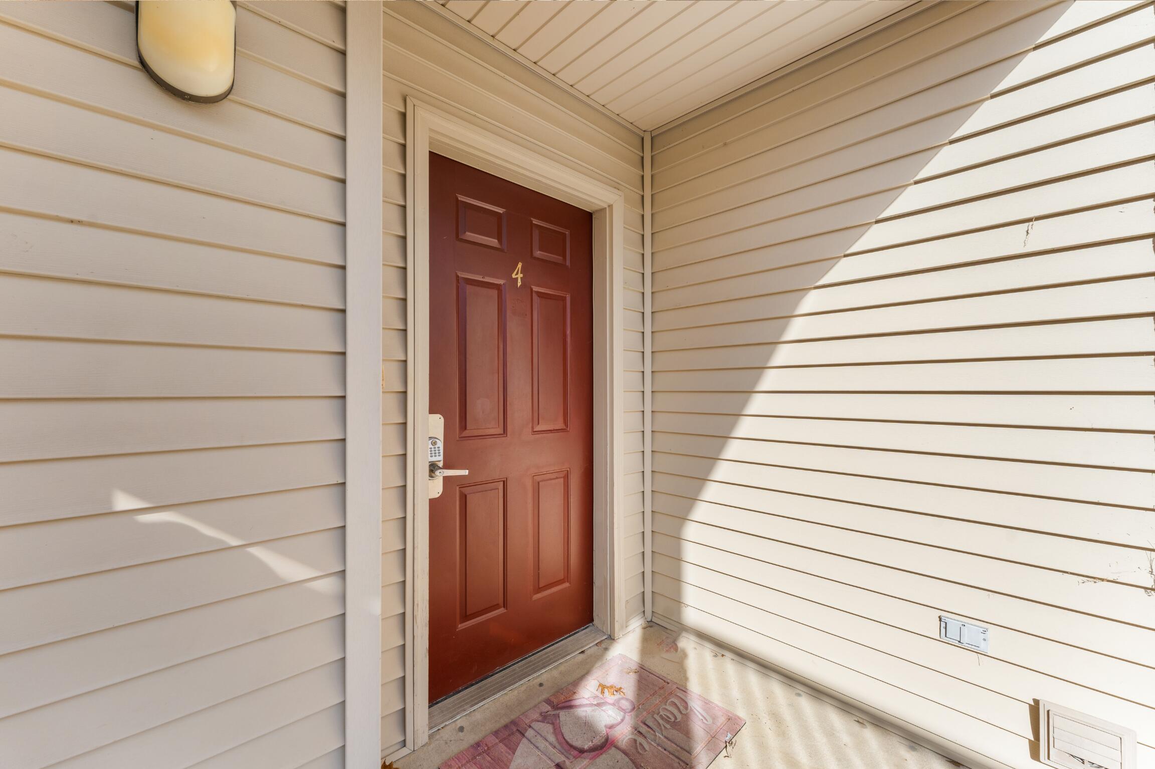 350 South Wildwood Drive Property Photo 4