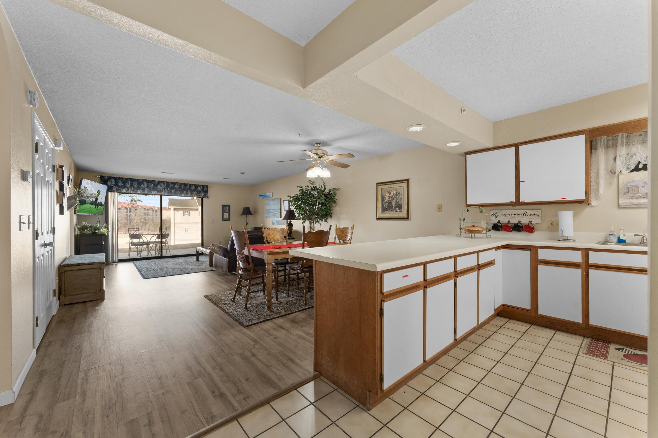 350 South Wildwood Drive Property Photo 6