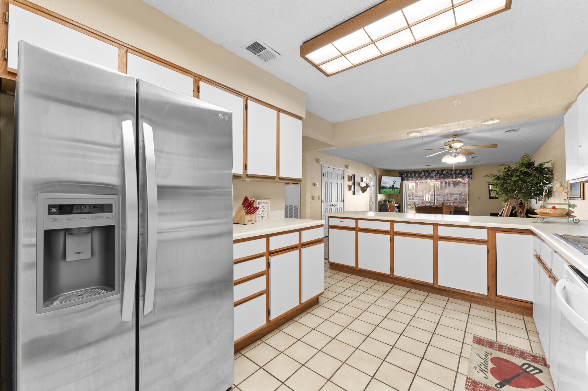 350 South Wildwood Drive Property Photo 10