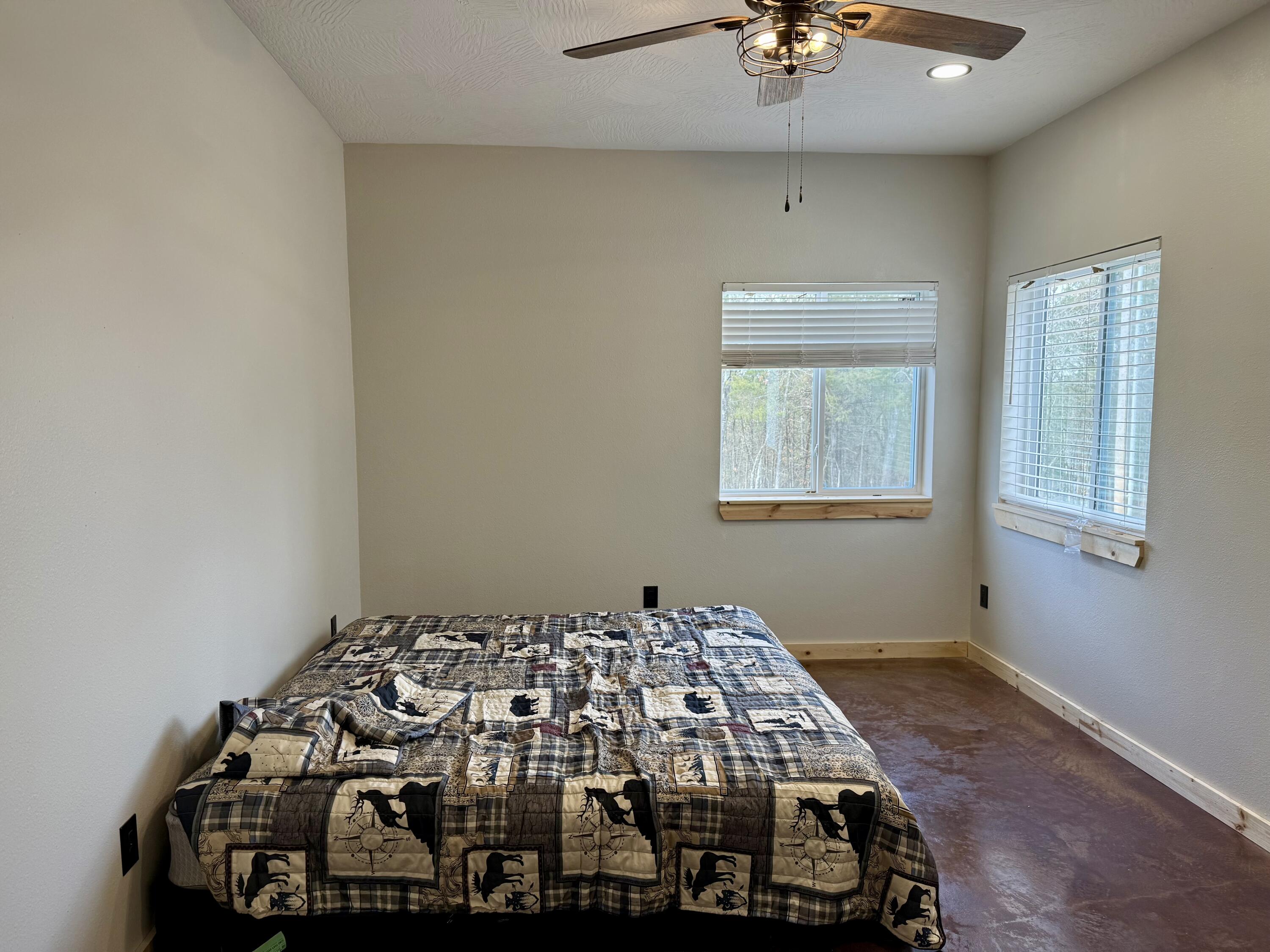 290 Mockingbird Lane Property Photo 15