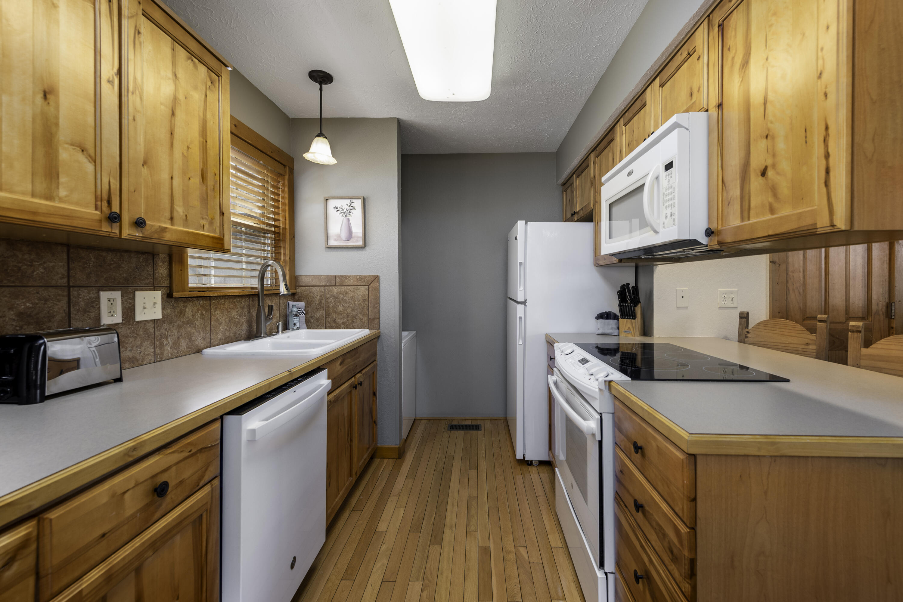 112 Bells Avenue Property Photo 9