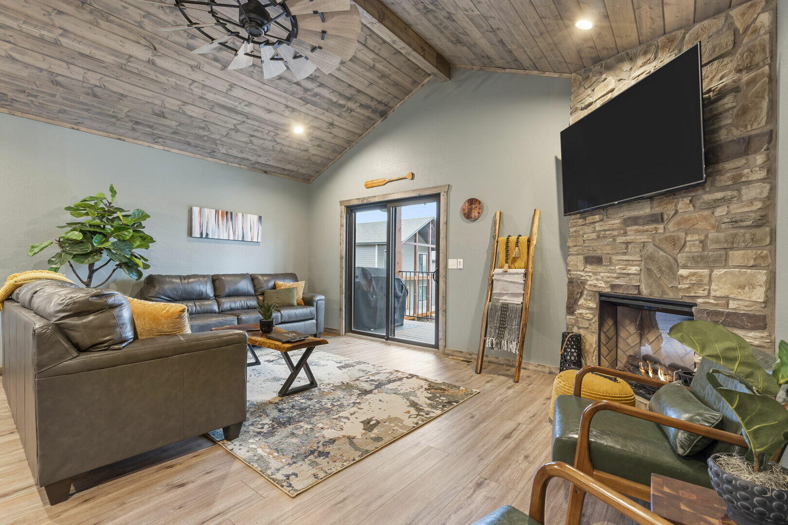 54 Jays Way Property Photo 3