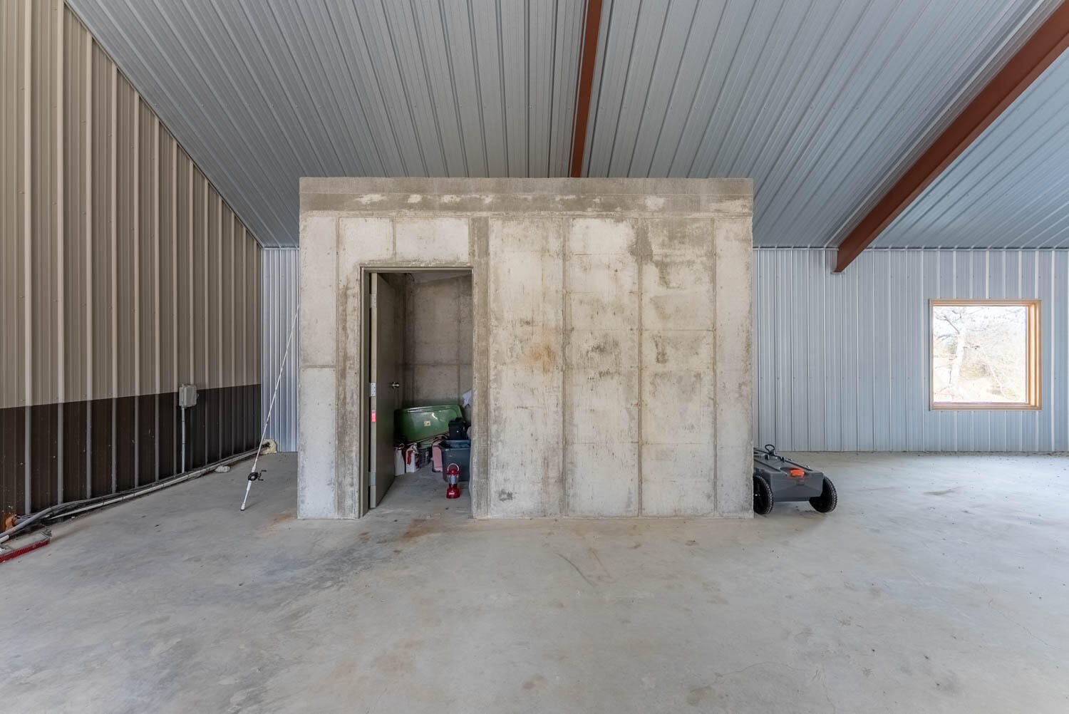 80 Serenity Court Property Photo 4