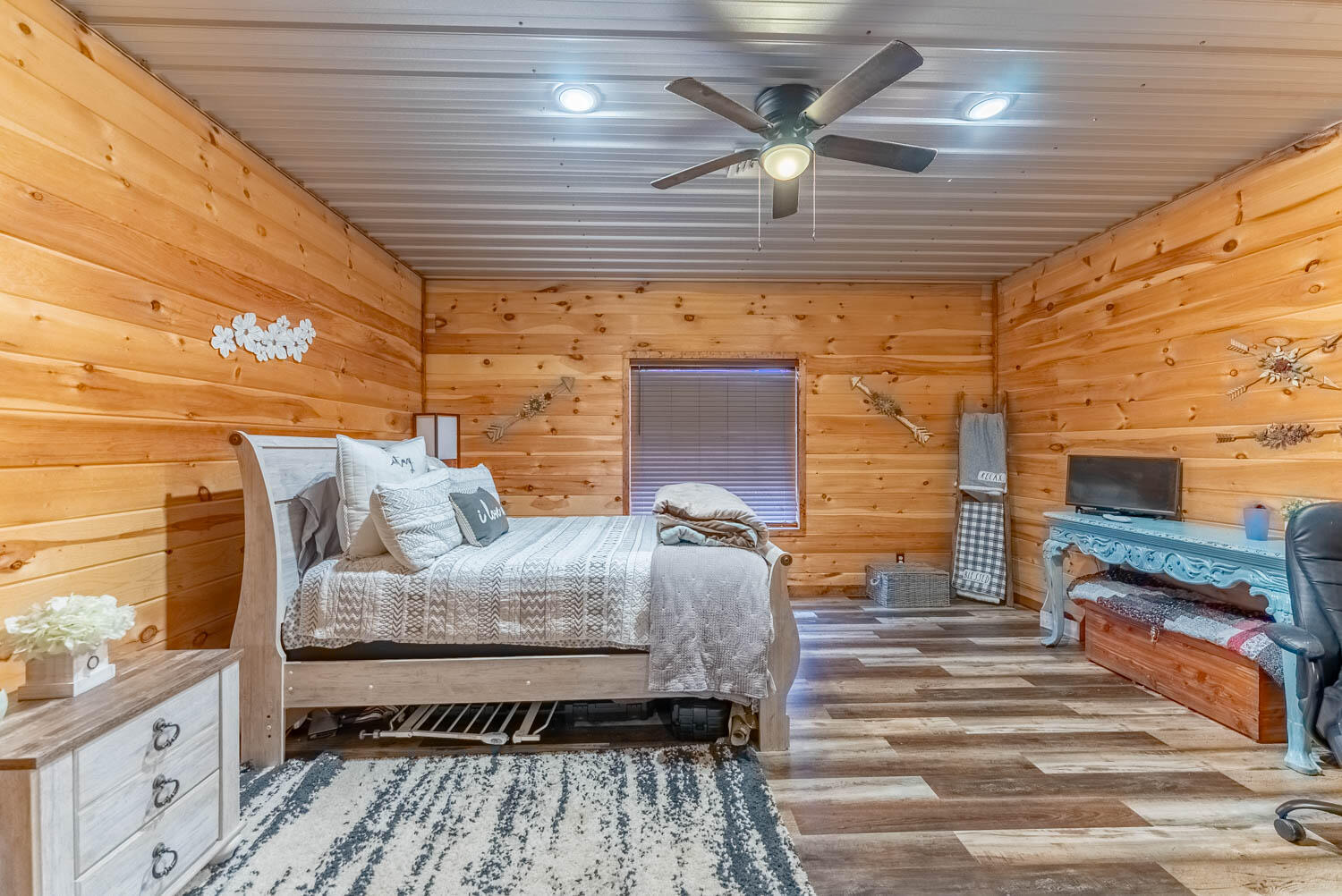 80 Serenity Court Property Photo 10