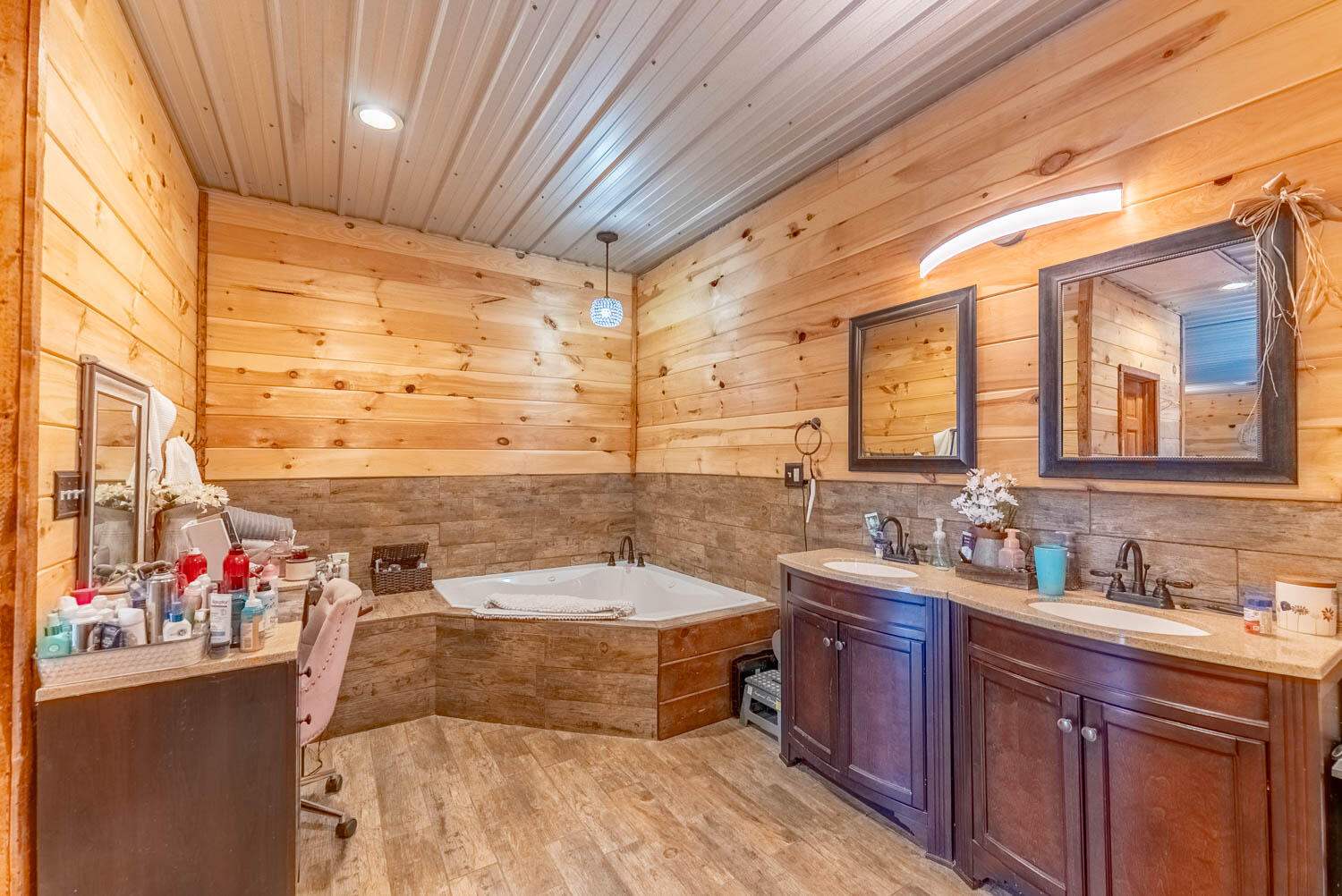 80 Serenity Court Property Photo 36
