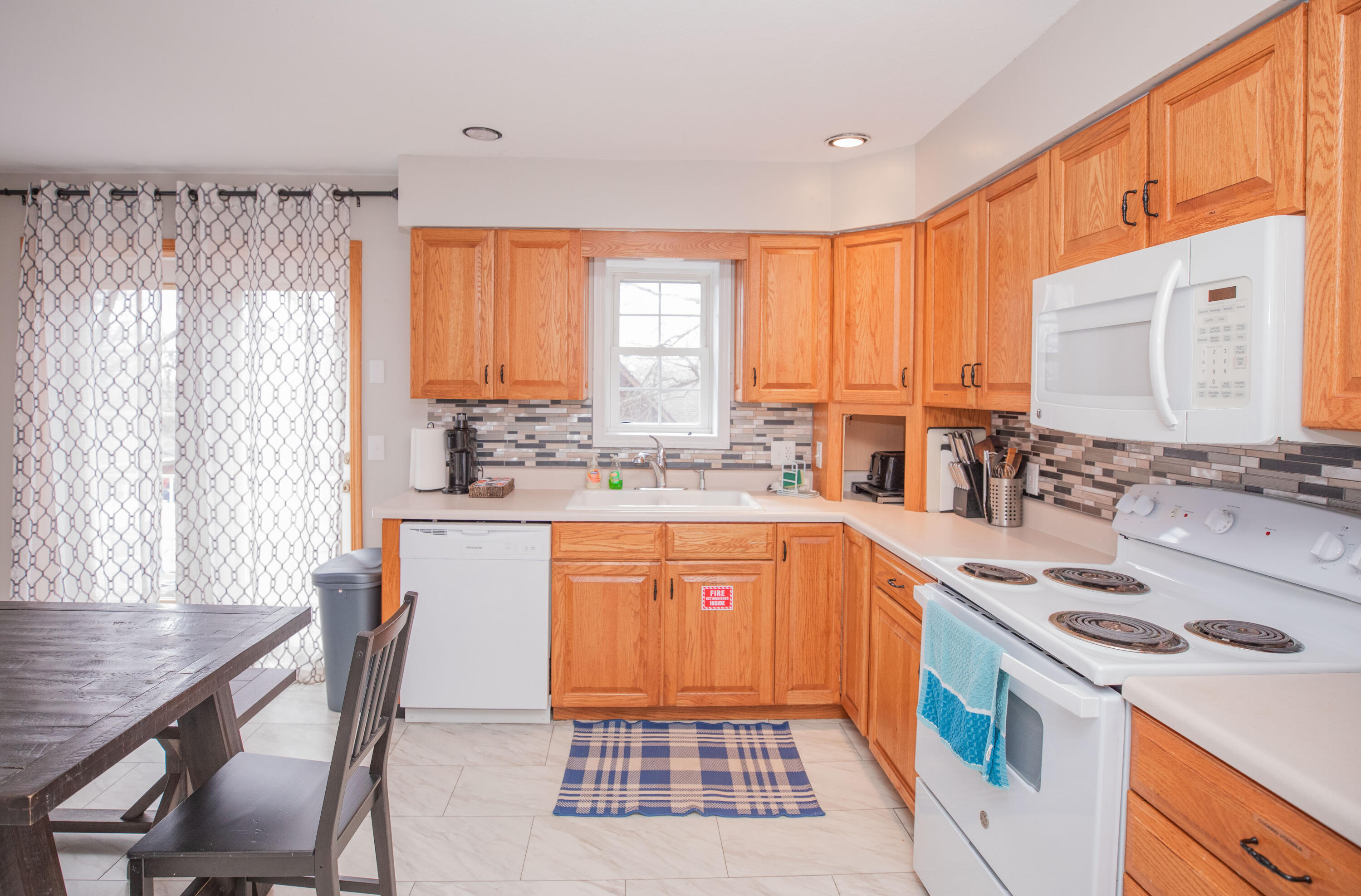 18220 South 1511 Road Property Photo 13