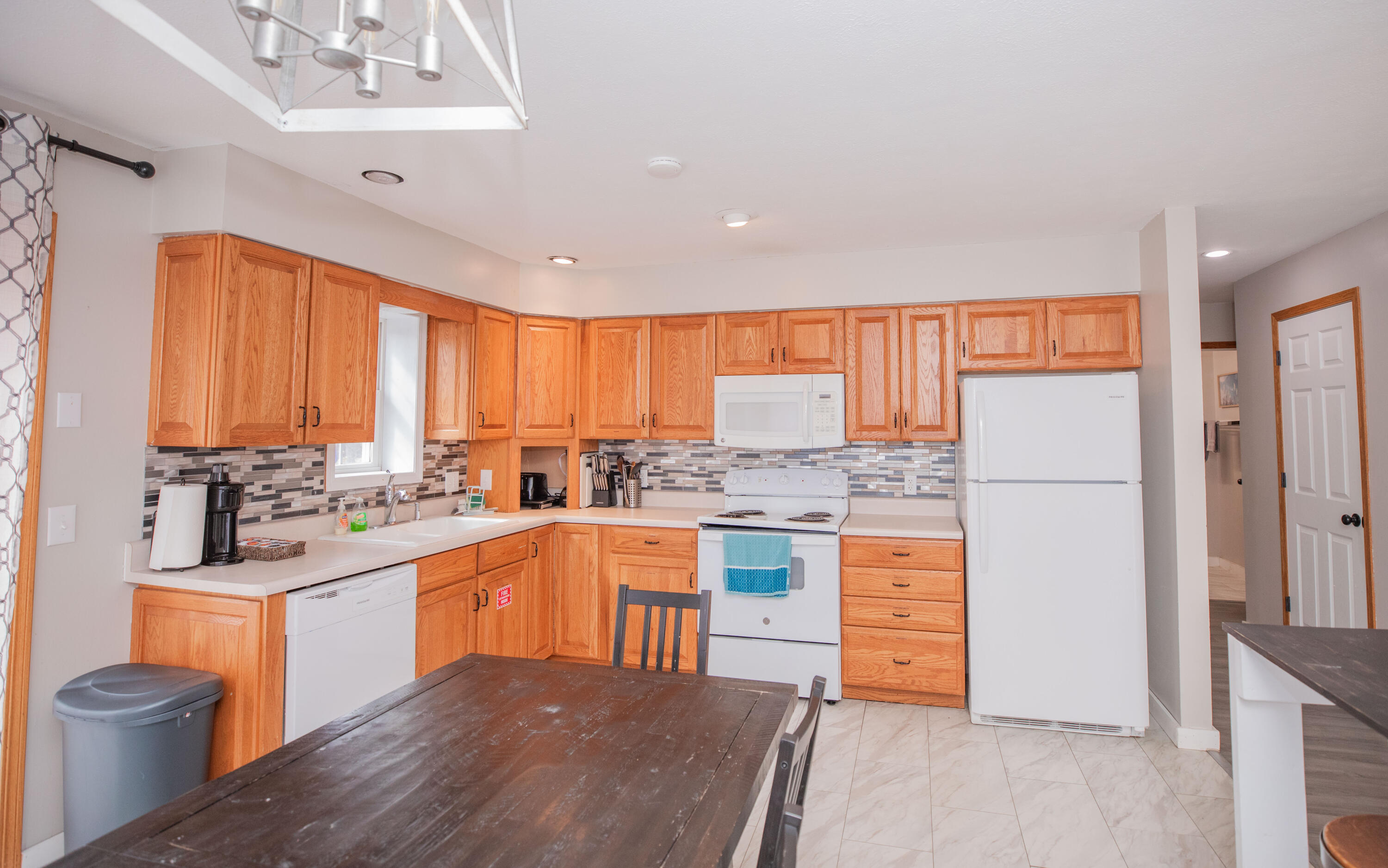 18220 South 1511 Road Property Photo 14