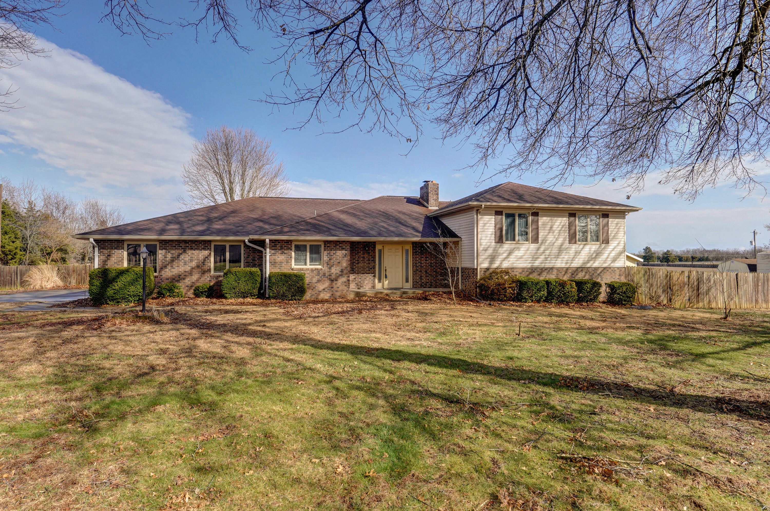James River Add Real Estate Listings Main Image
