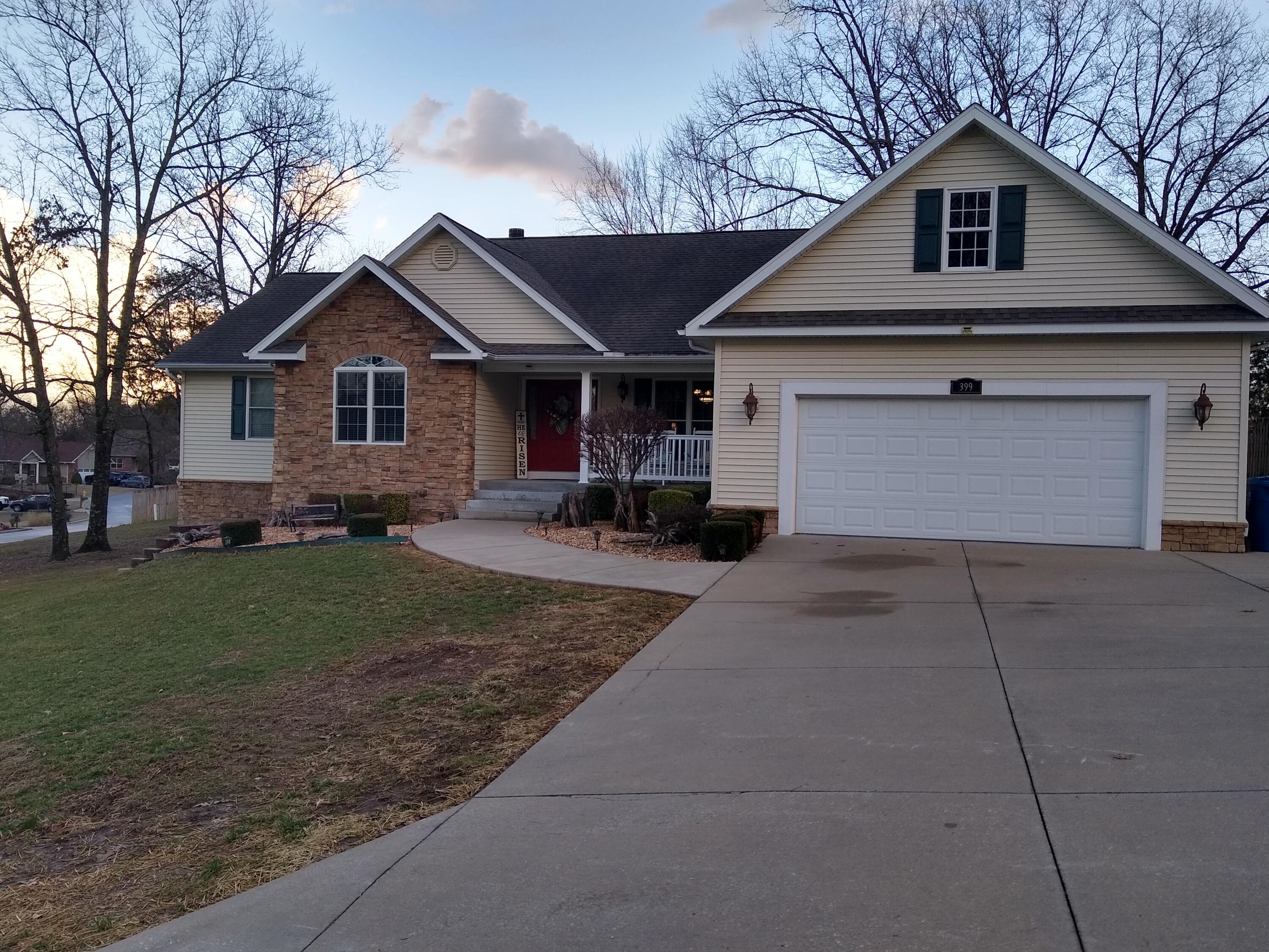 399 Summerbrooke Lane Property Photo 1
