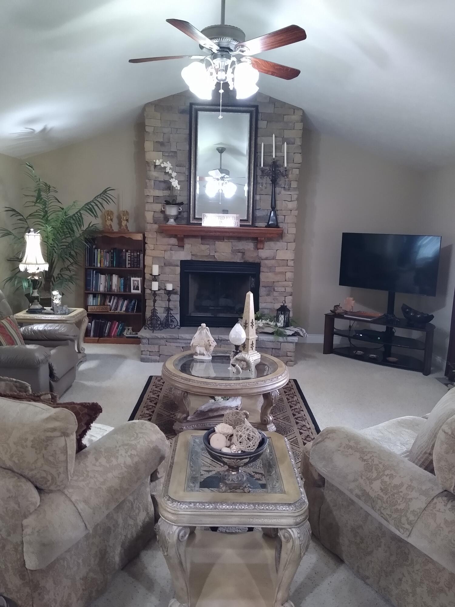 399 Summerbrooke Lane Property Photo 5
