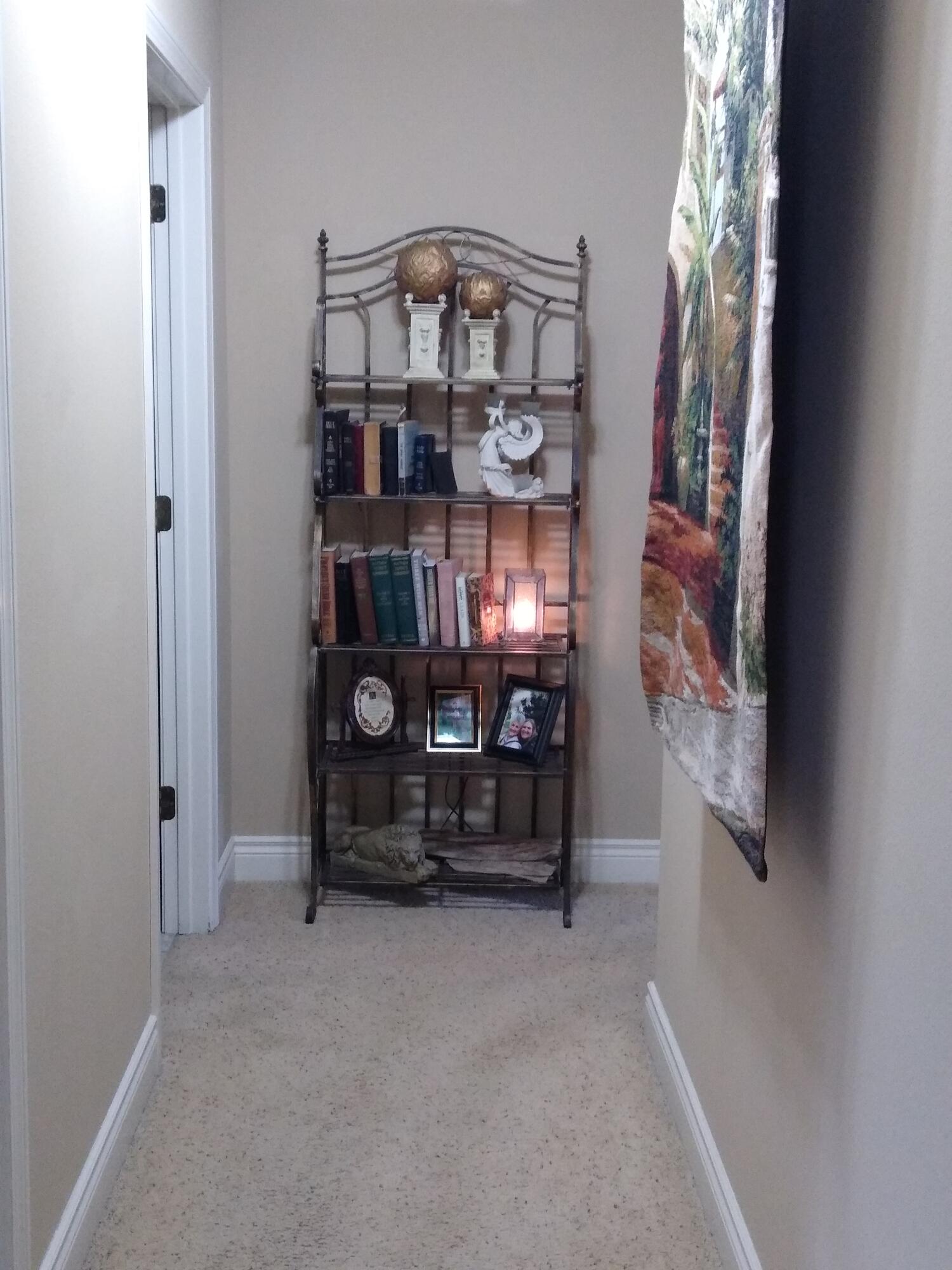399 Summerbrooke Lane Property Photo 11