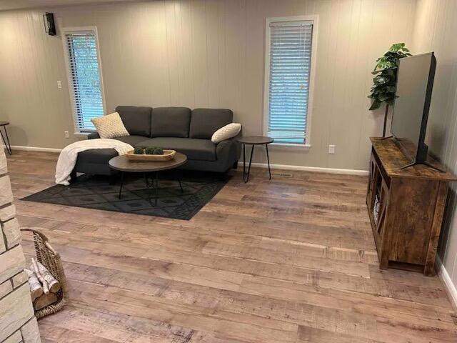 320 West Hubble Drive Property Photo 7