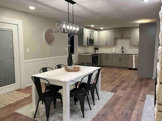 320 West Hubble Drive Property Photo 8