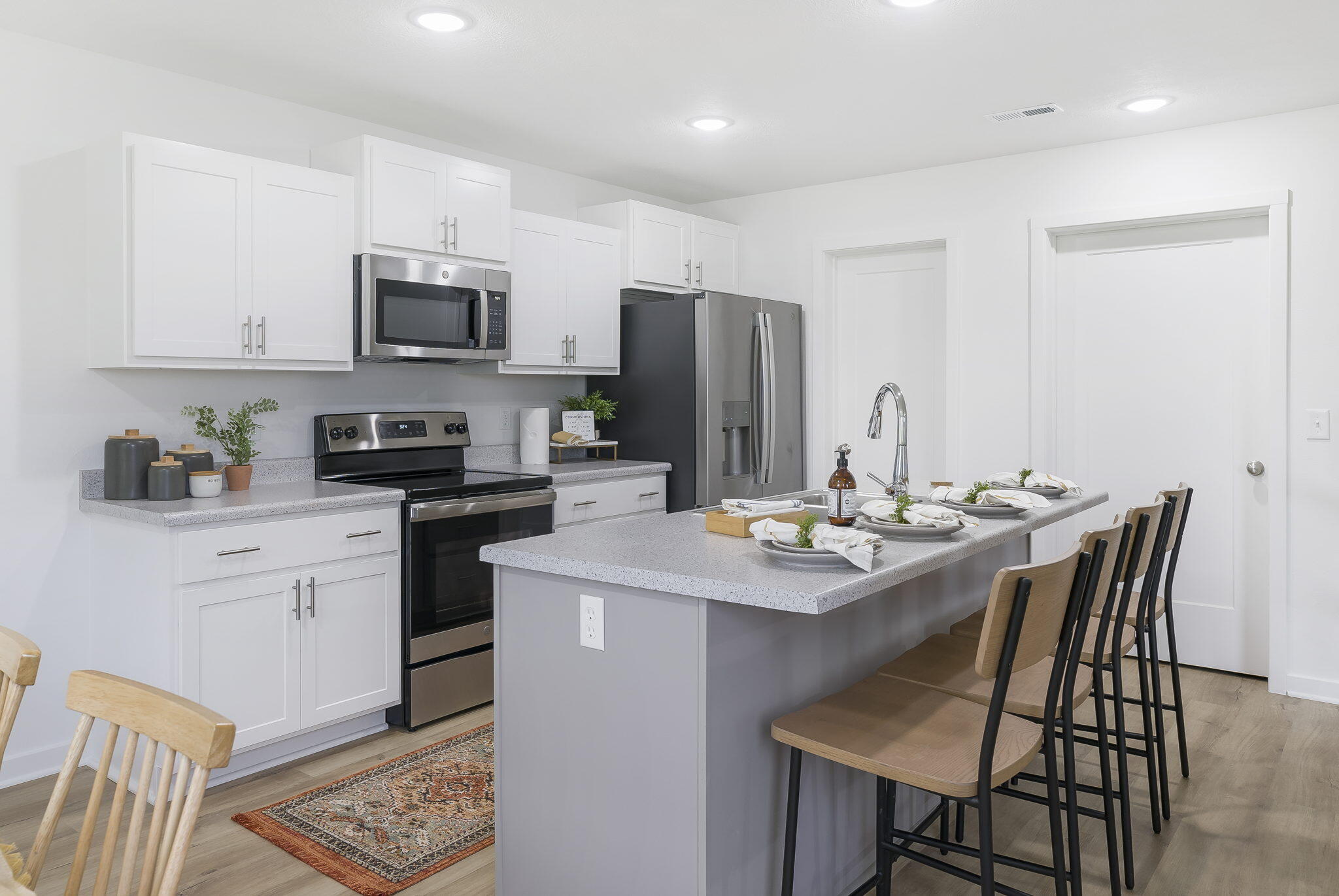 782 Hoffman Hills Boulevard Property Photo 10