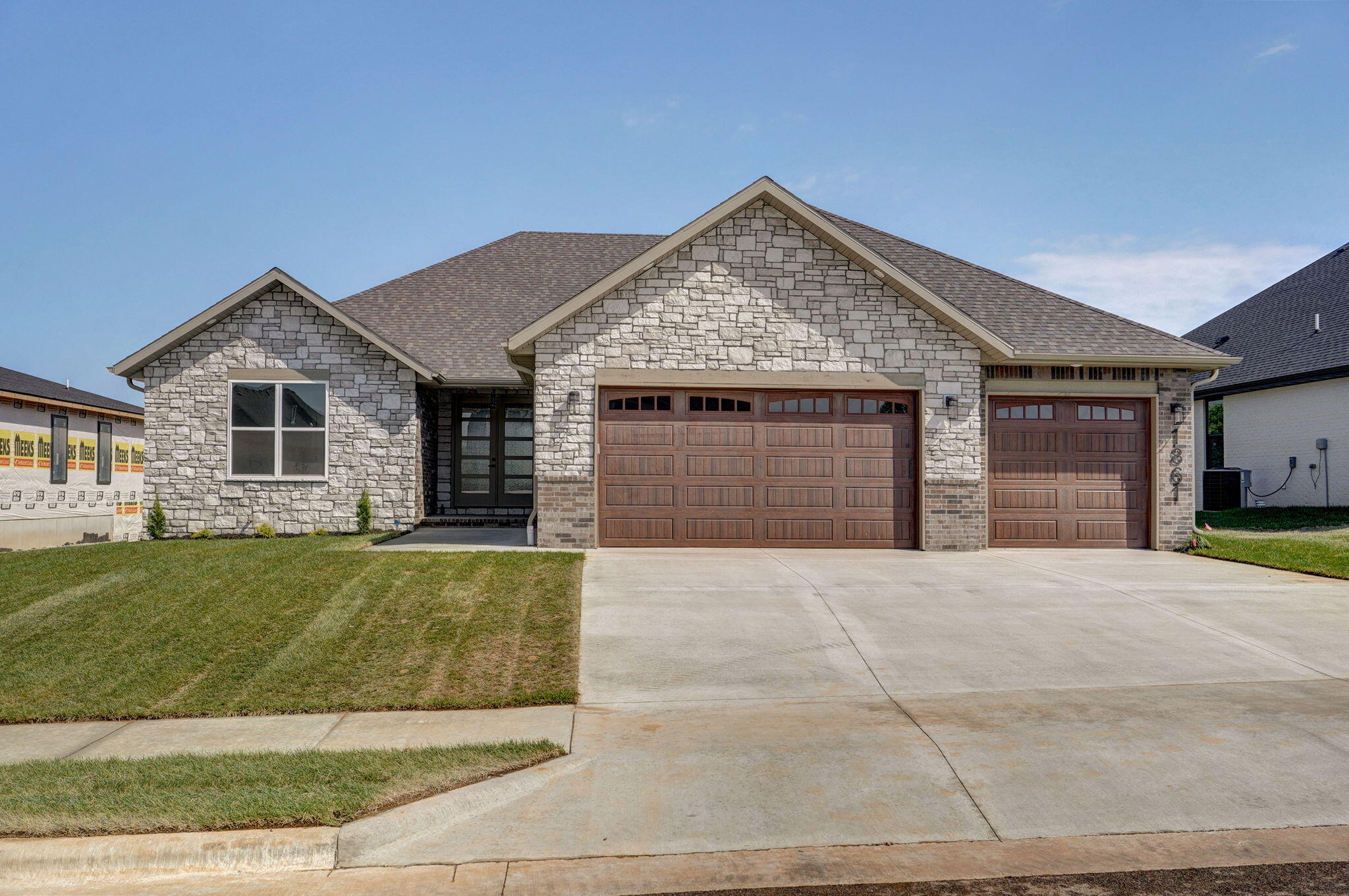 1861 East Cobblestone Drive Property Photo