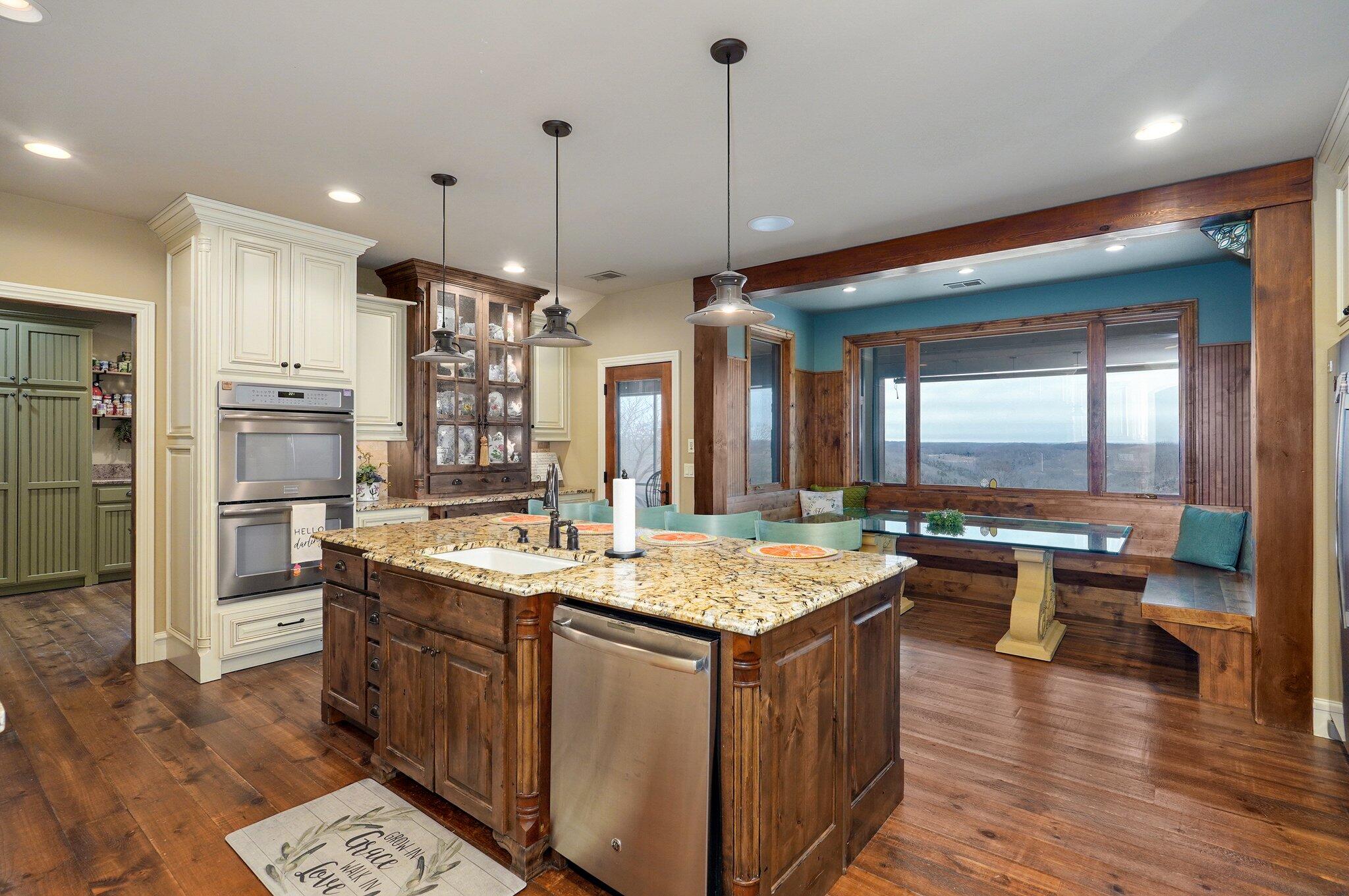 825 Legacy Farms Road Property Photo 30