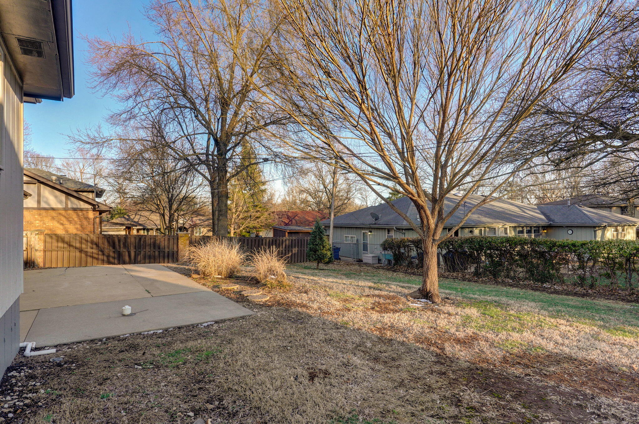 2320 East Raynell Street Property Photo 40