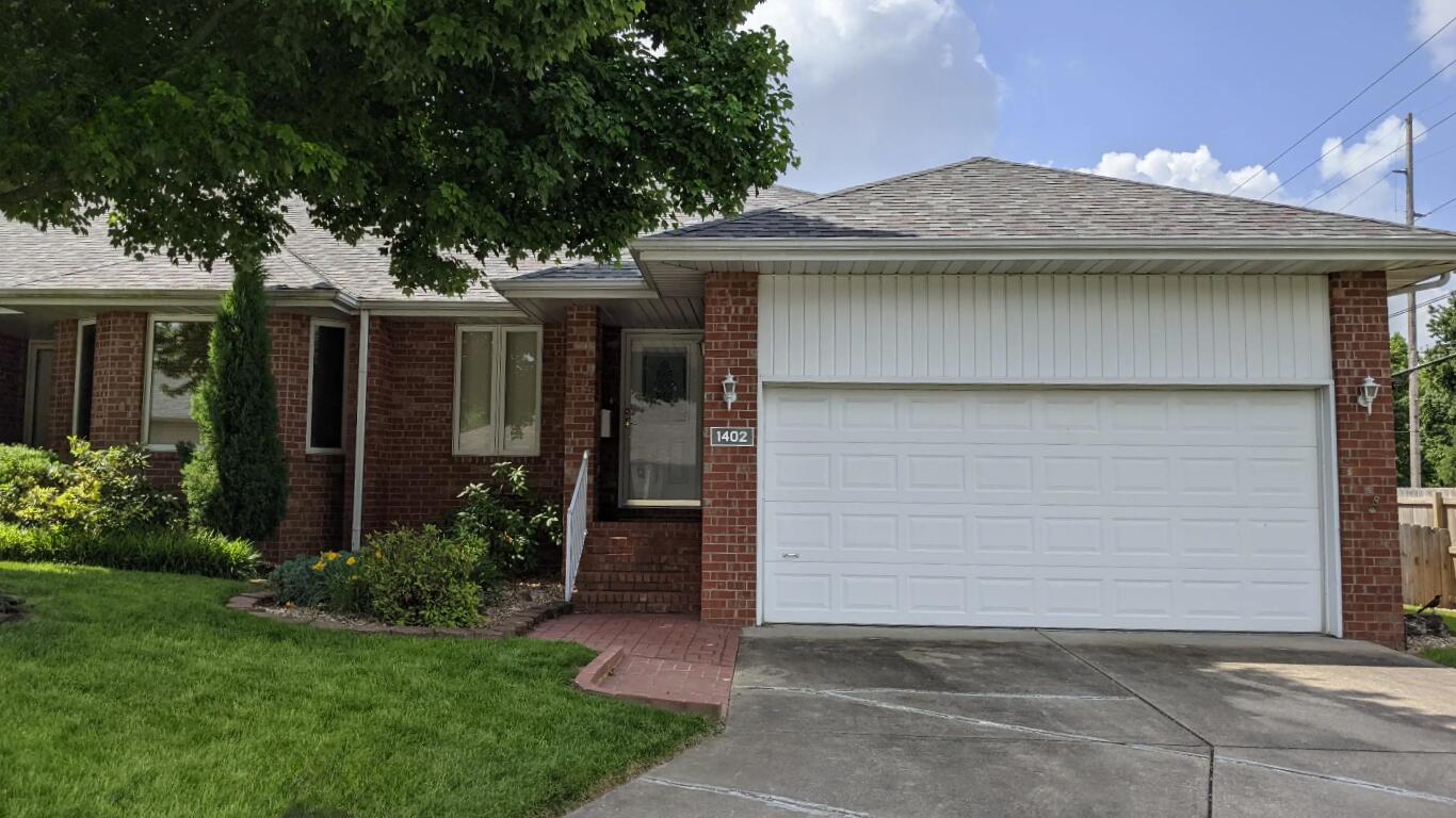 1402 East Dunkirk Street Property Photo 1