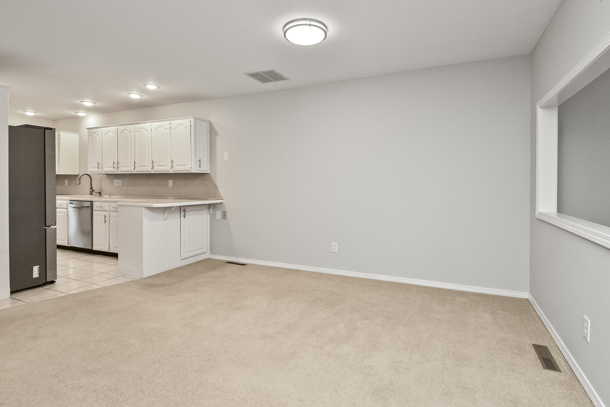 1402 East Dunkirk Street Property Photo 12