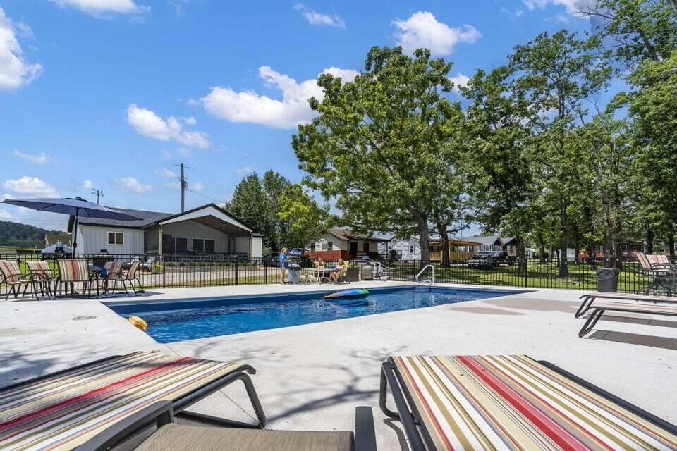 9 View Table Rock Landing Property Photo 34