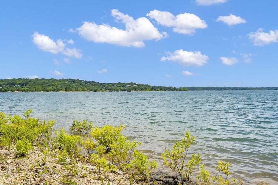 9 View Table Rock Landing Property Photo 36