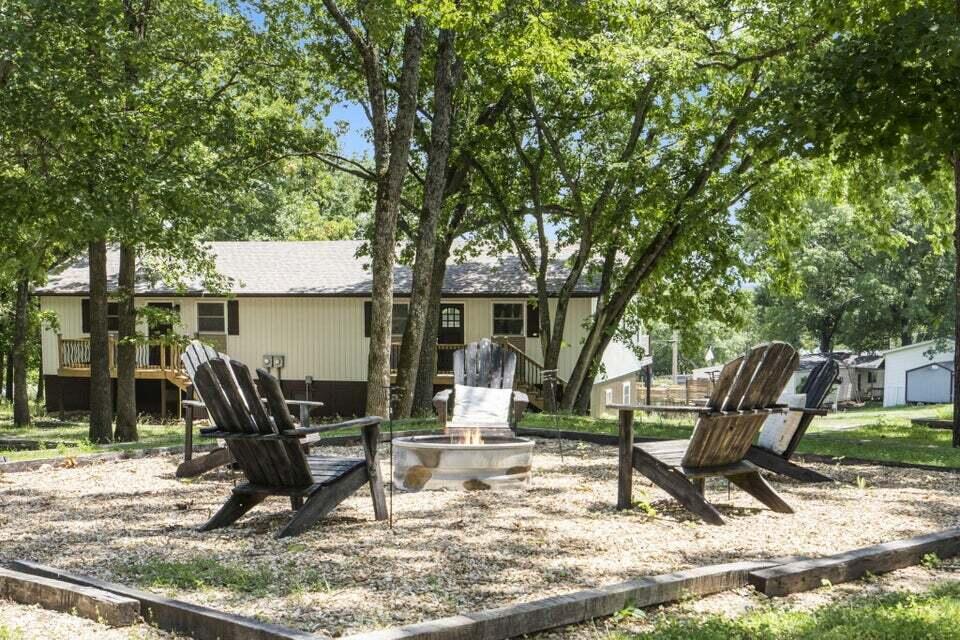 9 View Table Rock Landing Property Photo 40
