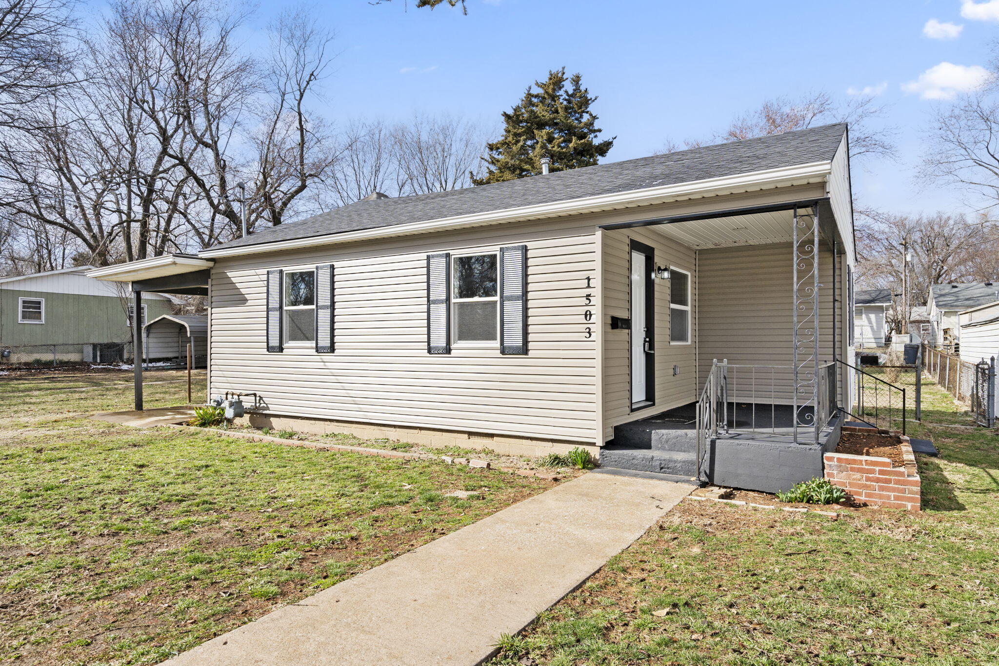 1503 West Lee Street Property Photo 1