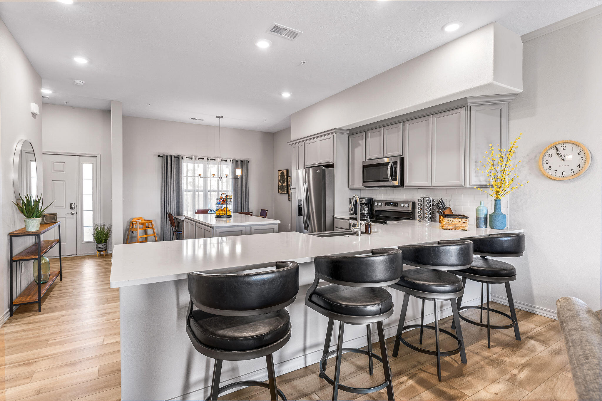 200 Majestic Drive Property Photo 11