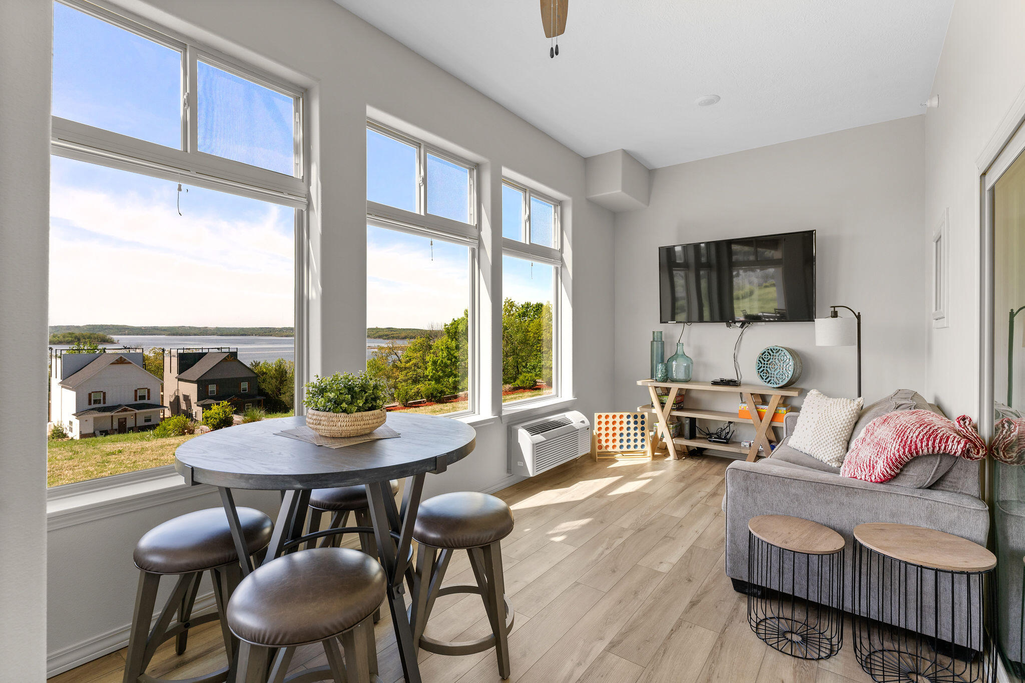 200 Majestic Drive Property Photo 16