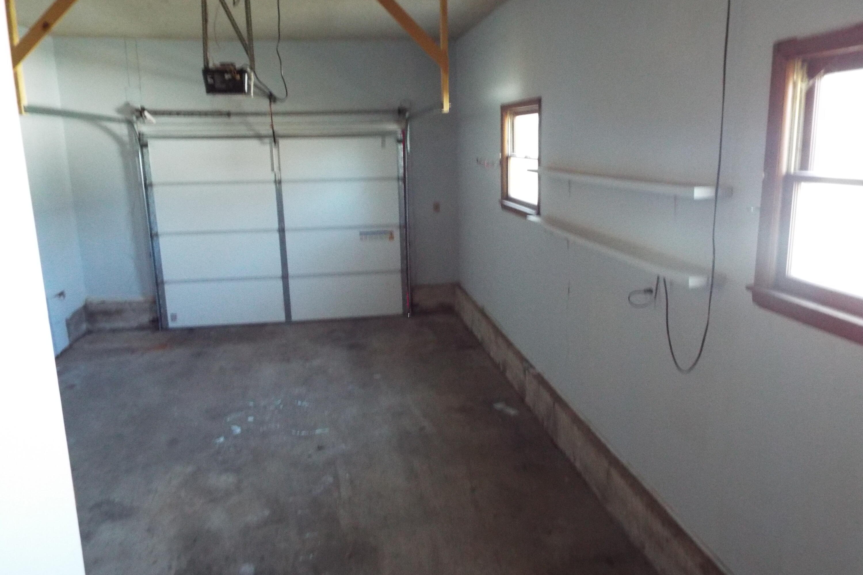 308 North Sunshine Street Property Photo 13