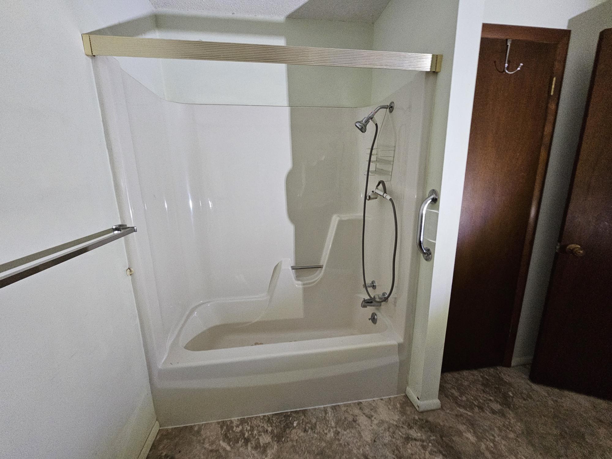 634 Manning Drive Property Photo 7