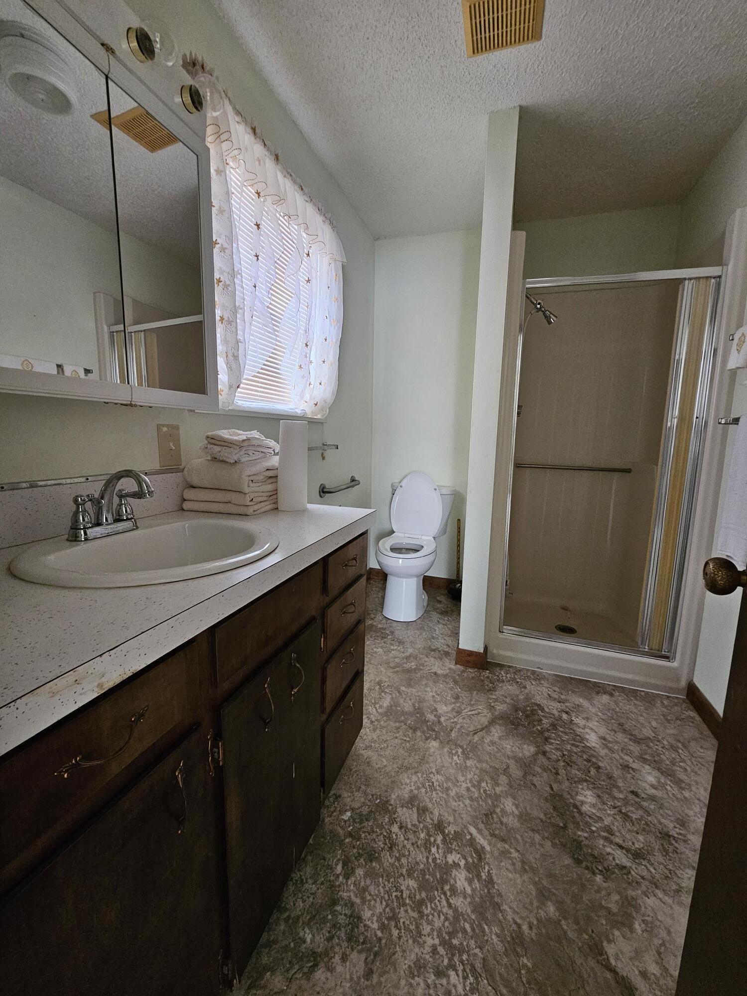 634 Manning Drive Property Photo 9