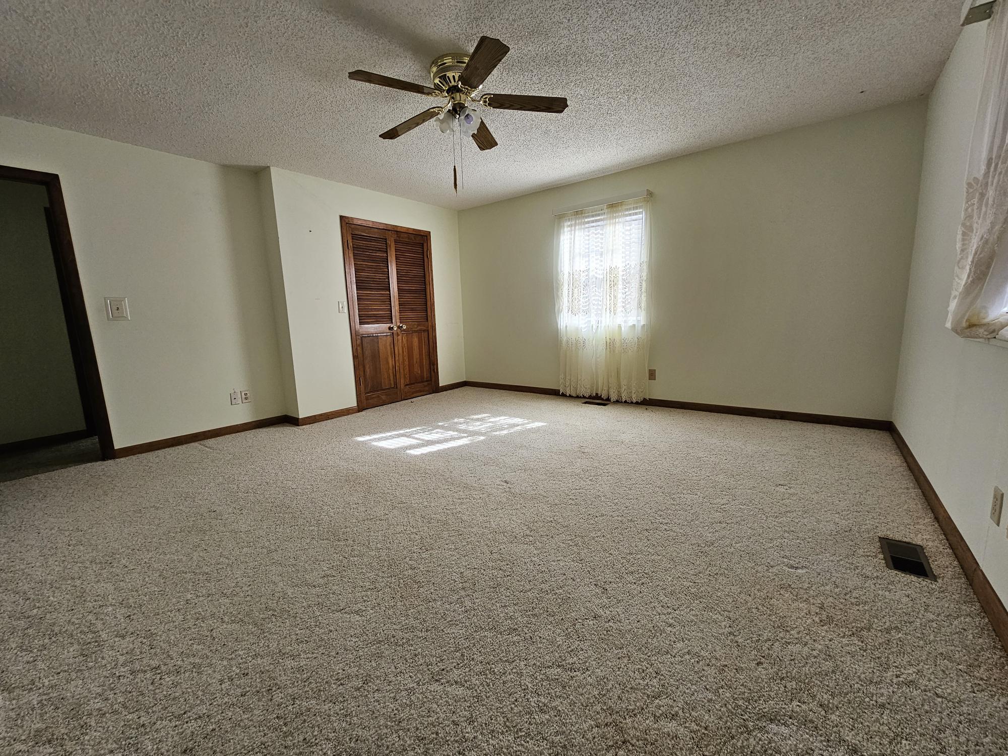 634 Manning Drive Property Photo 10