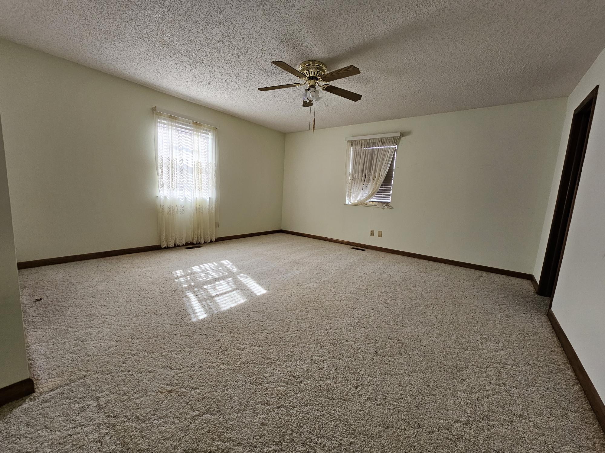 634 Manning Drive Property Photo 12