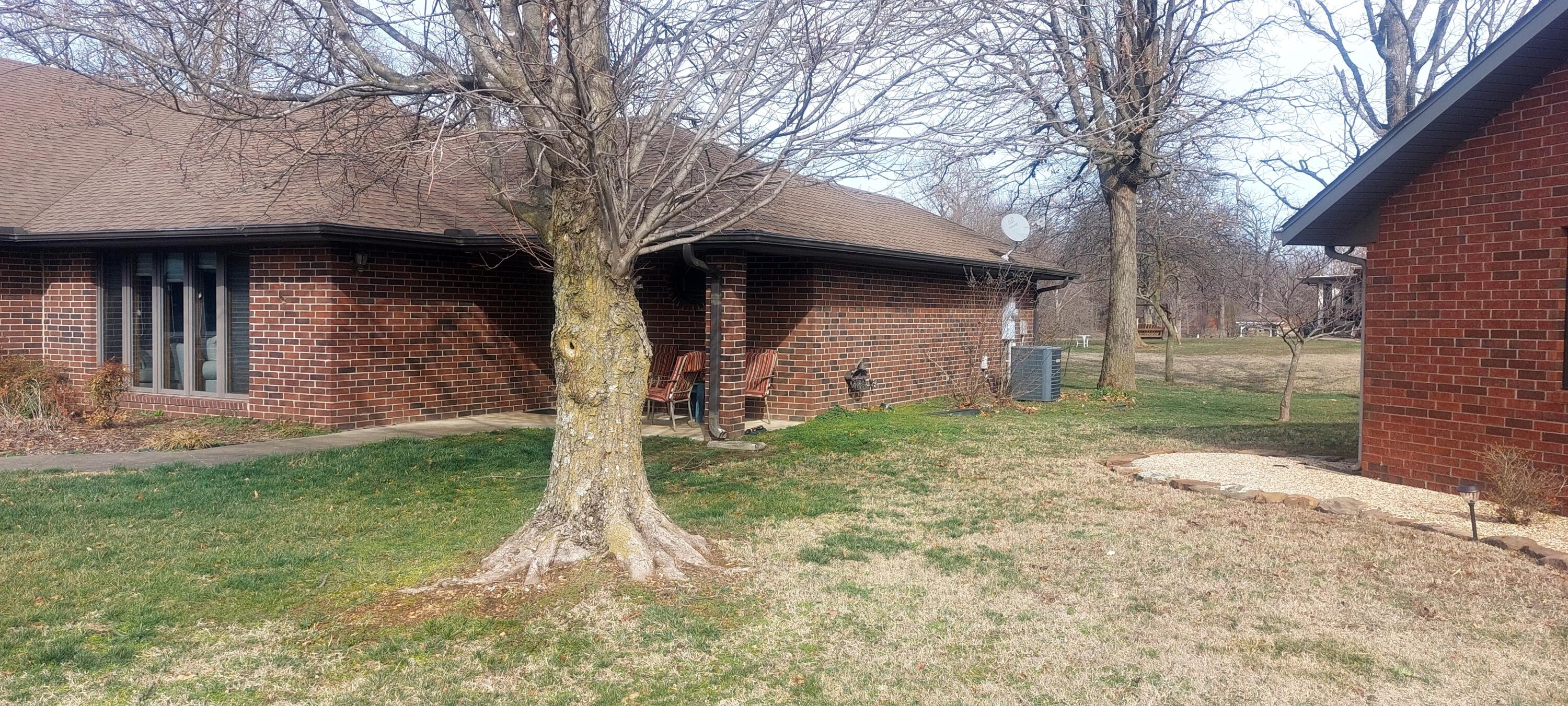 2111 Corner Stone Property Photo 2