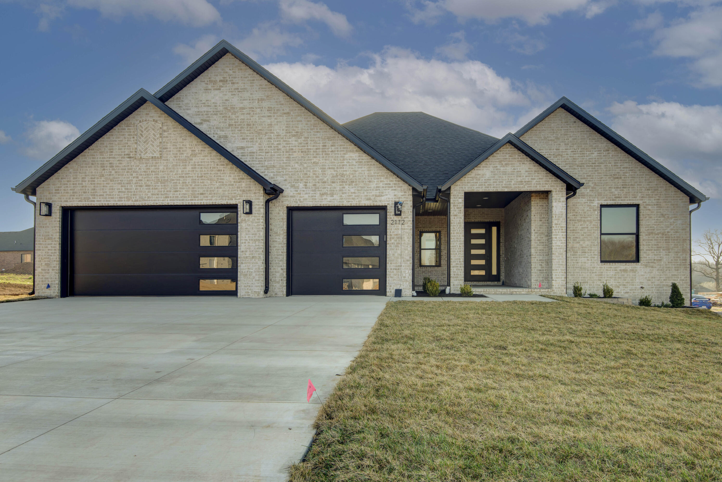 2112 North Sun Valley Drive Property Photo