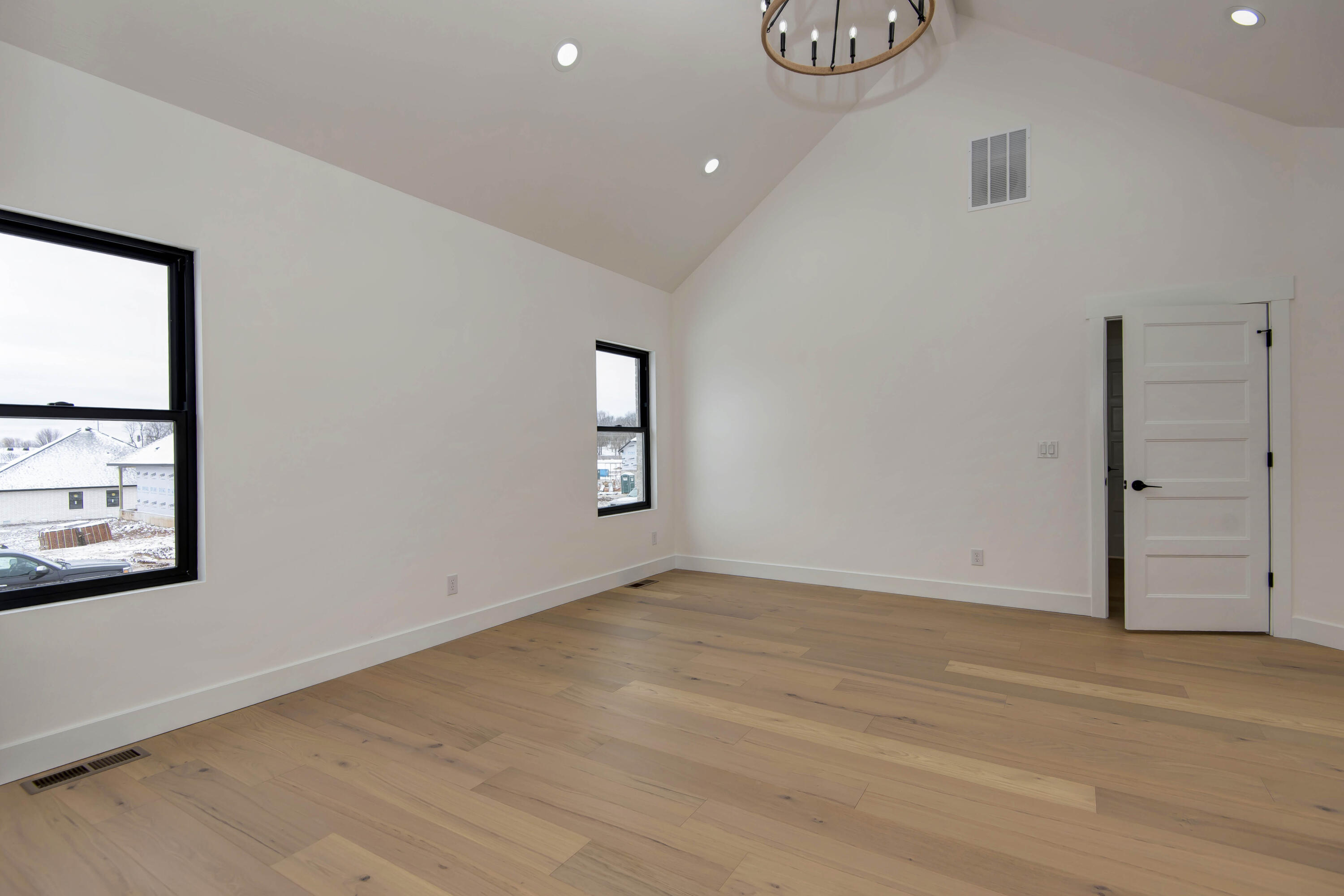 2112 North Sun Valley Drive Property Photo 21