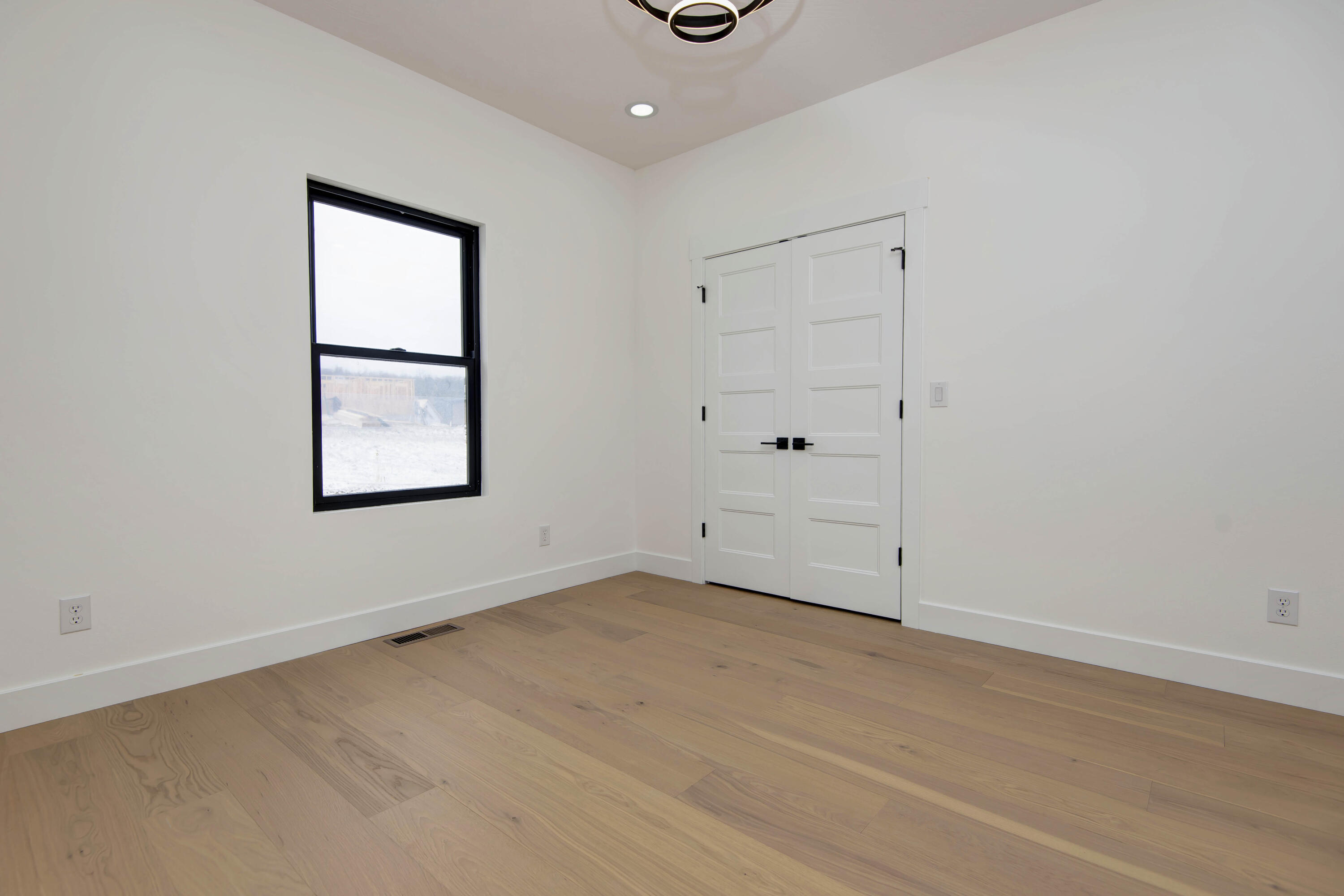 2112 North Sun Valley Drive Property Photo 35