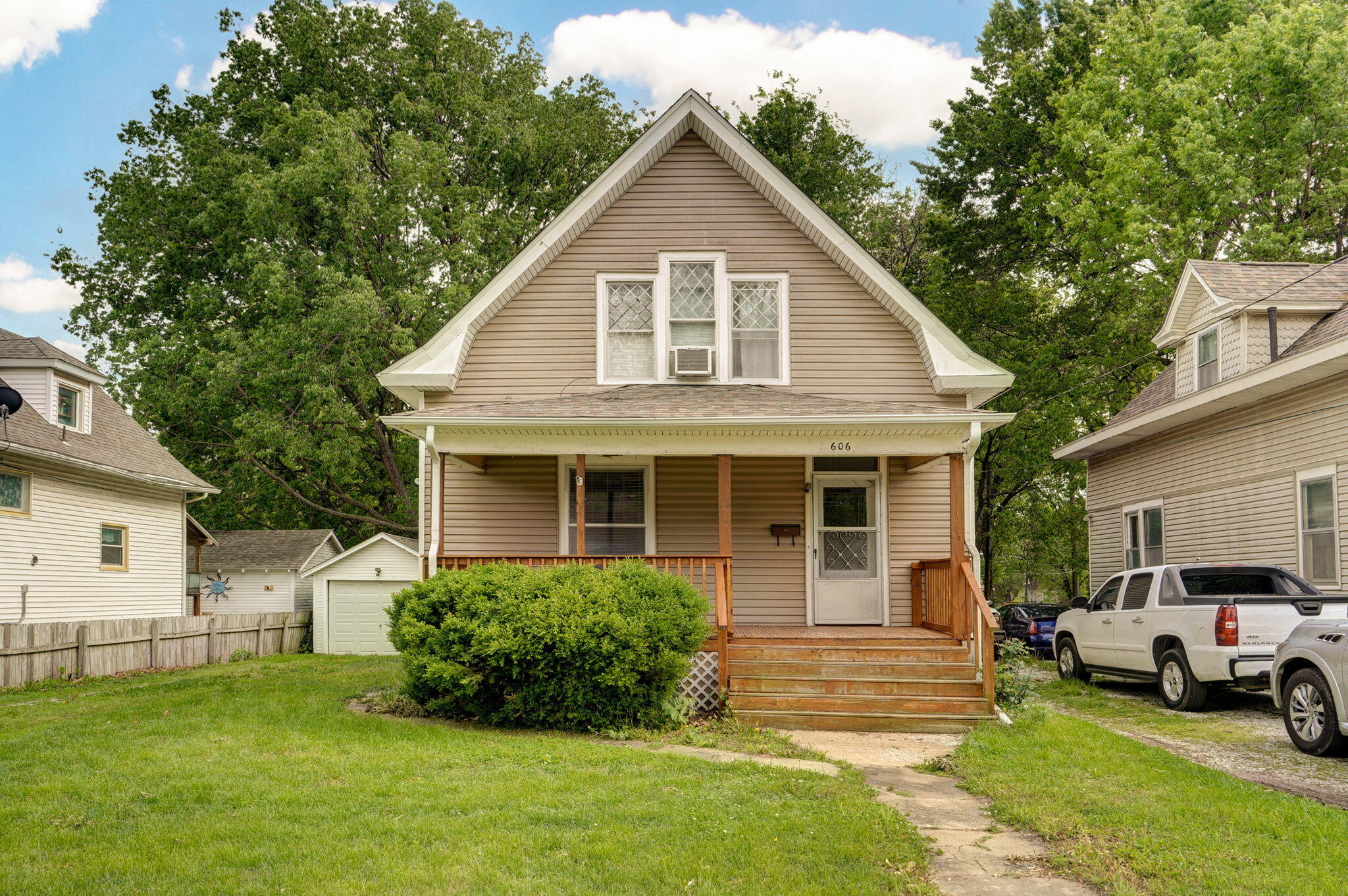 Jenkins Real Estate Listings Main Image